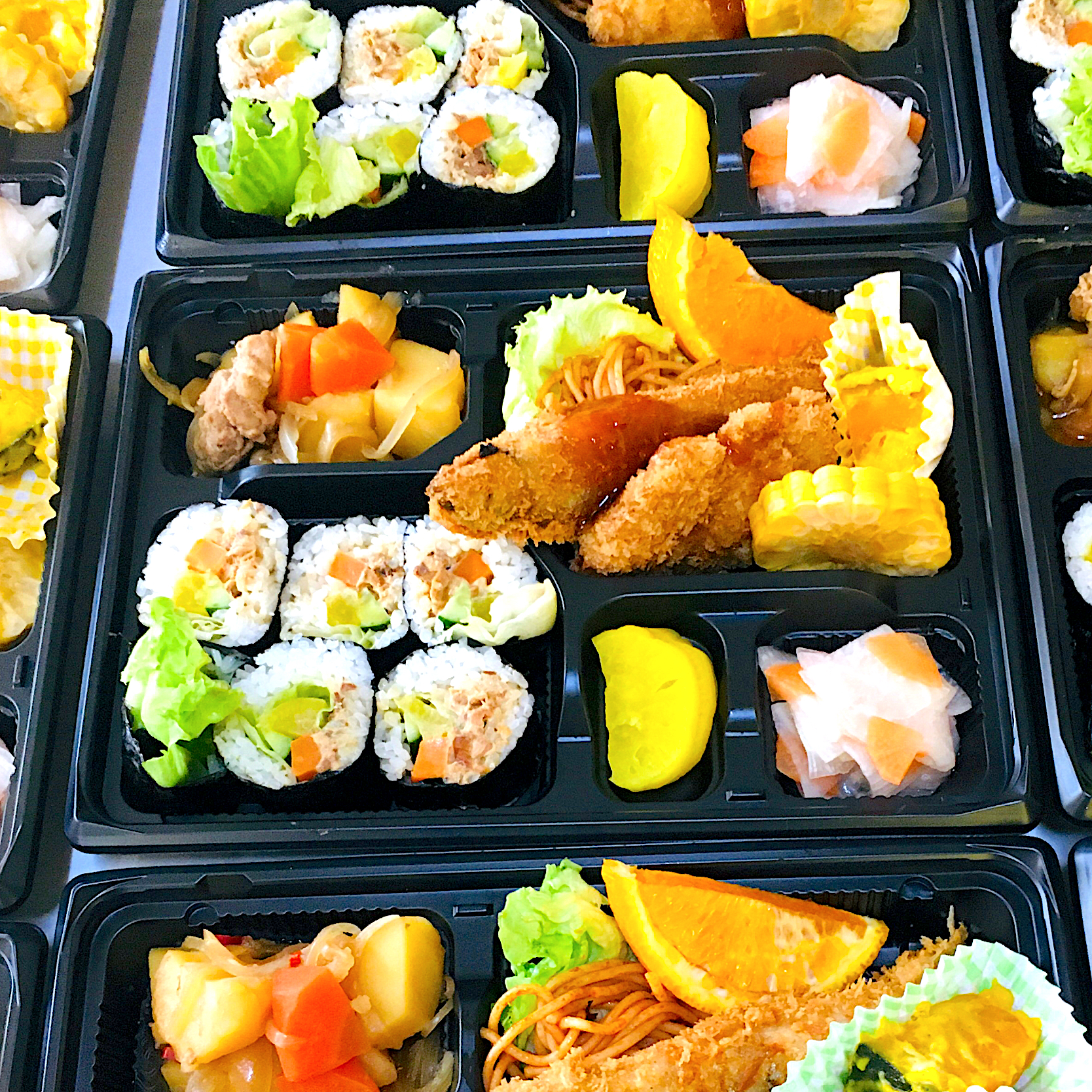 ハッピーシャワー弁当🍱です😃💖若者応援📣🍱💖