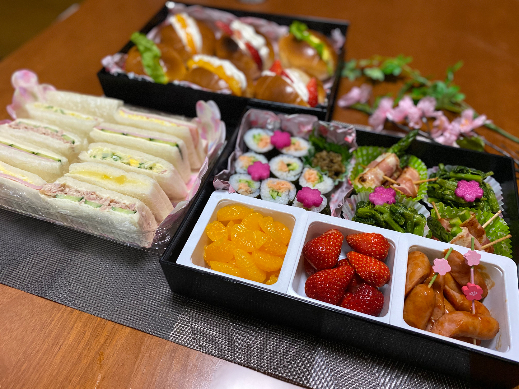 「ピクニック弁当」