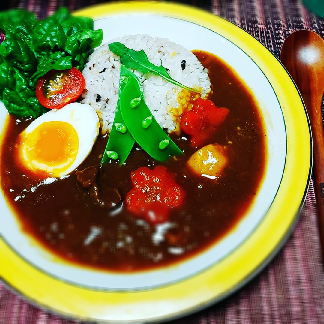 春野菜でお花見気分🌸
牛すじカレー🍛