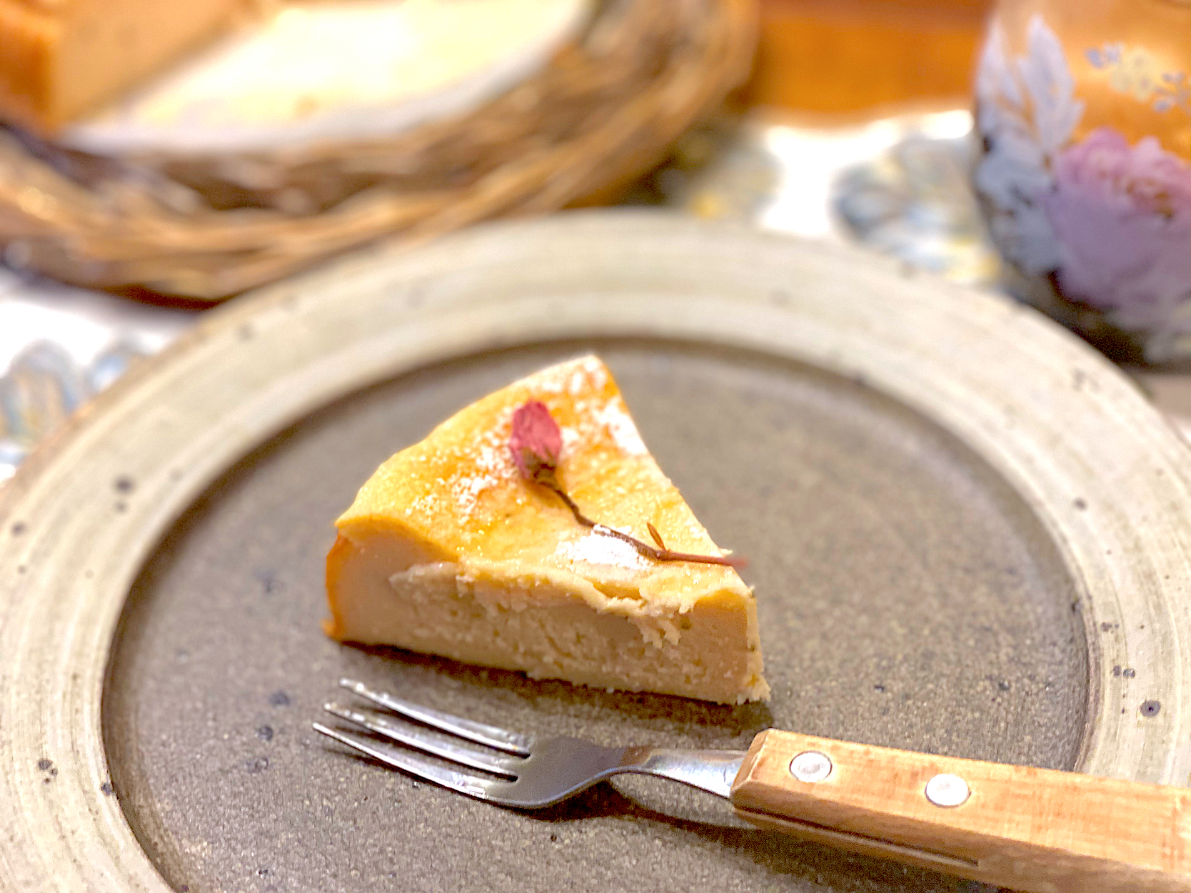 ほんのり桜味🌸桜あんの和風チーズケーキ