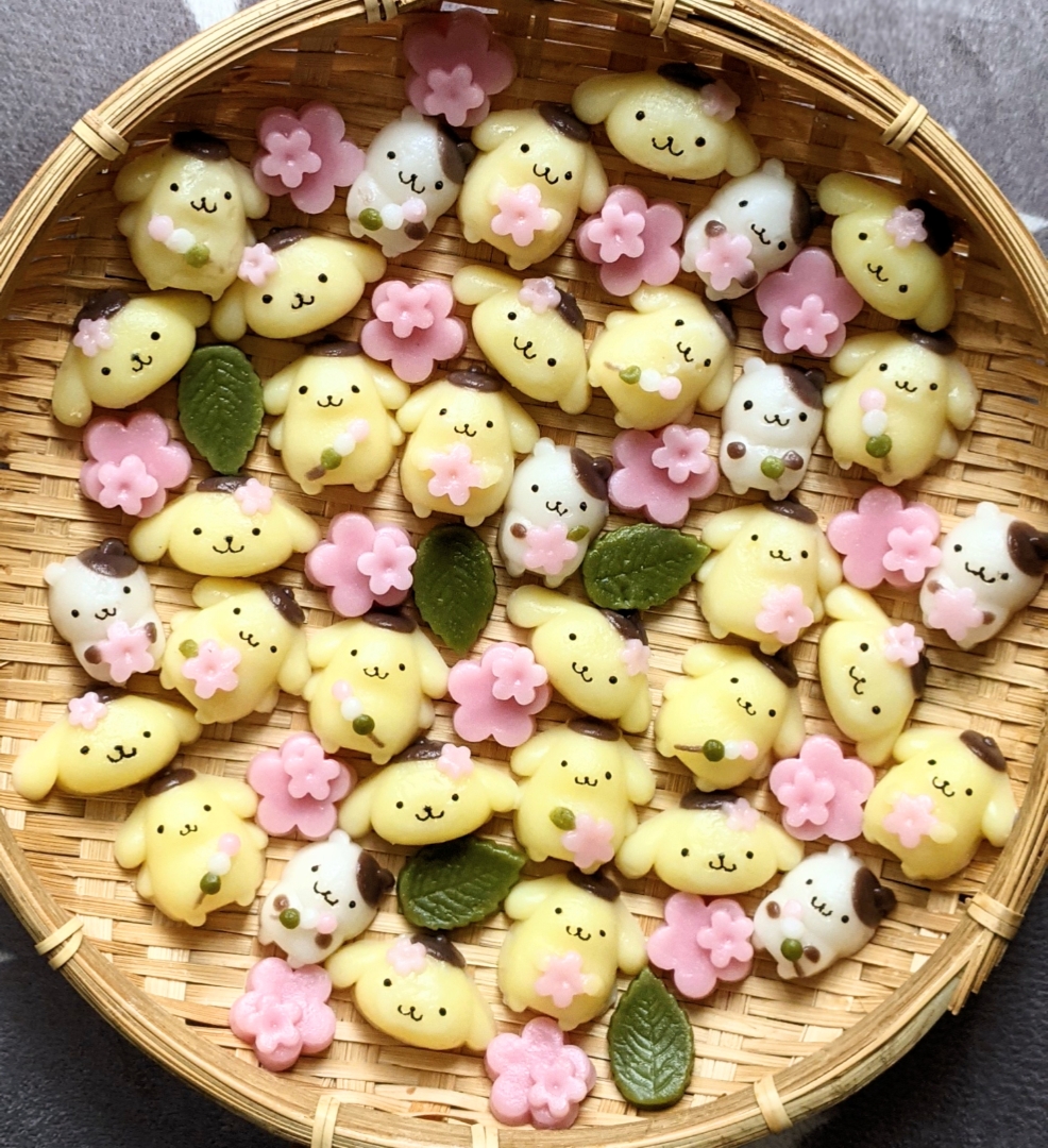 ポムポムプリンのお花見だんご🍡

お花見をイメージした一口サイズのお団子🍡