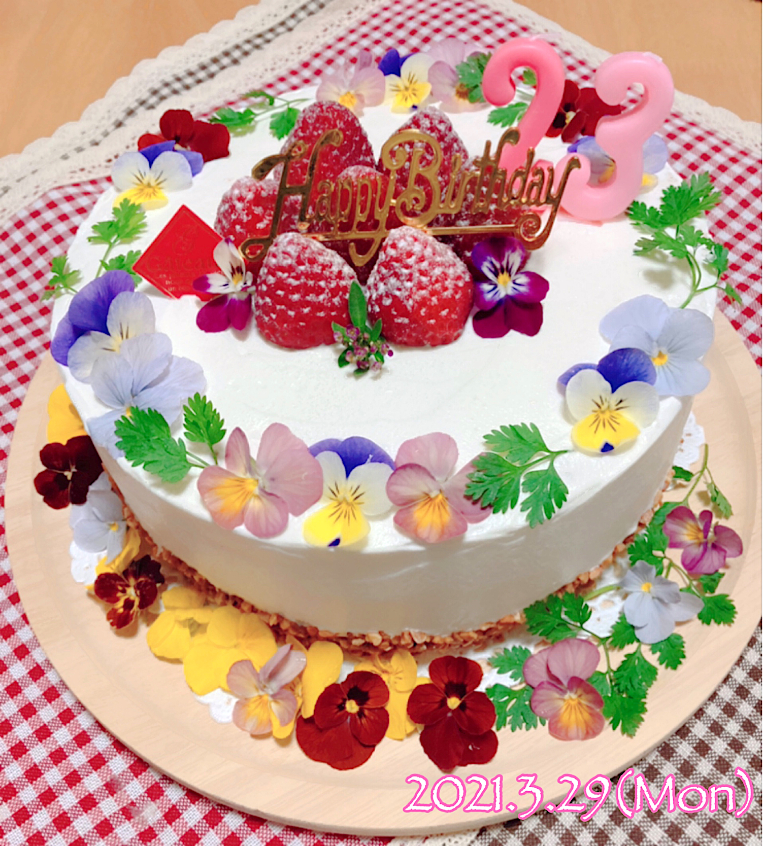 お誕生日おめでとう 長女のために作ったバースデーケーキ おうちお花見グランプリ21 ヤマサ醤油株式会社