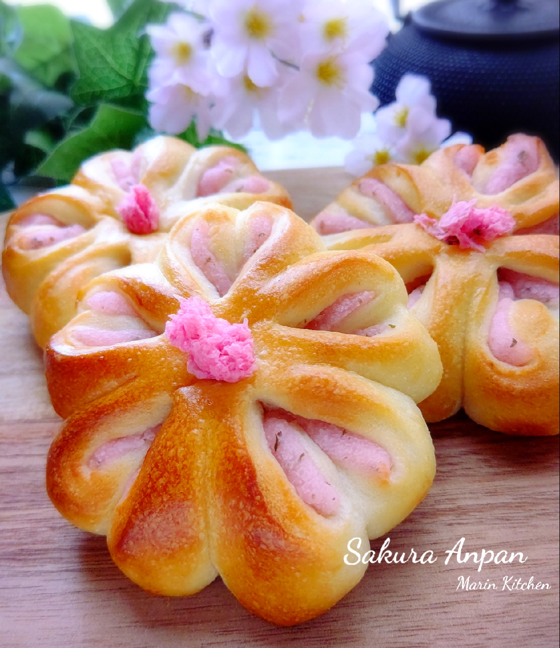 🌸🌸🌸 桜あんぱんで食卓花見 🌸🌸🌸