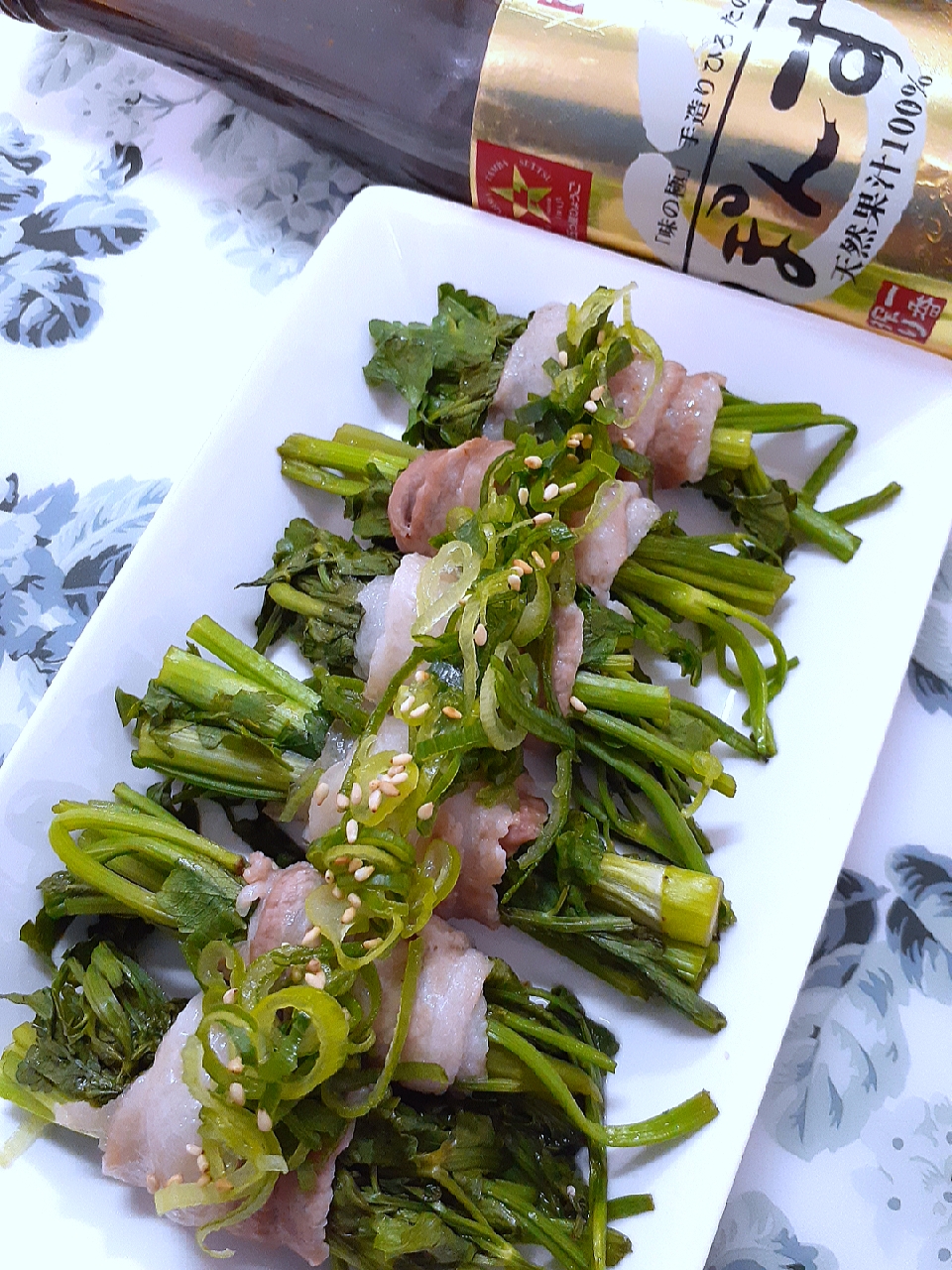 まめころさんの料理 とだともさんの料理 千切りキャベツの豚肉巻き 香味タレ&おろしポン酢