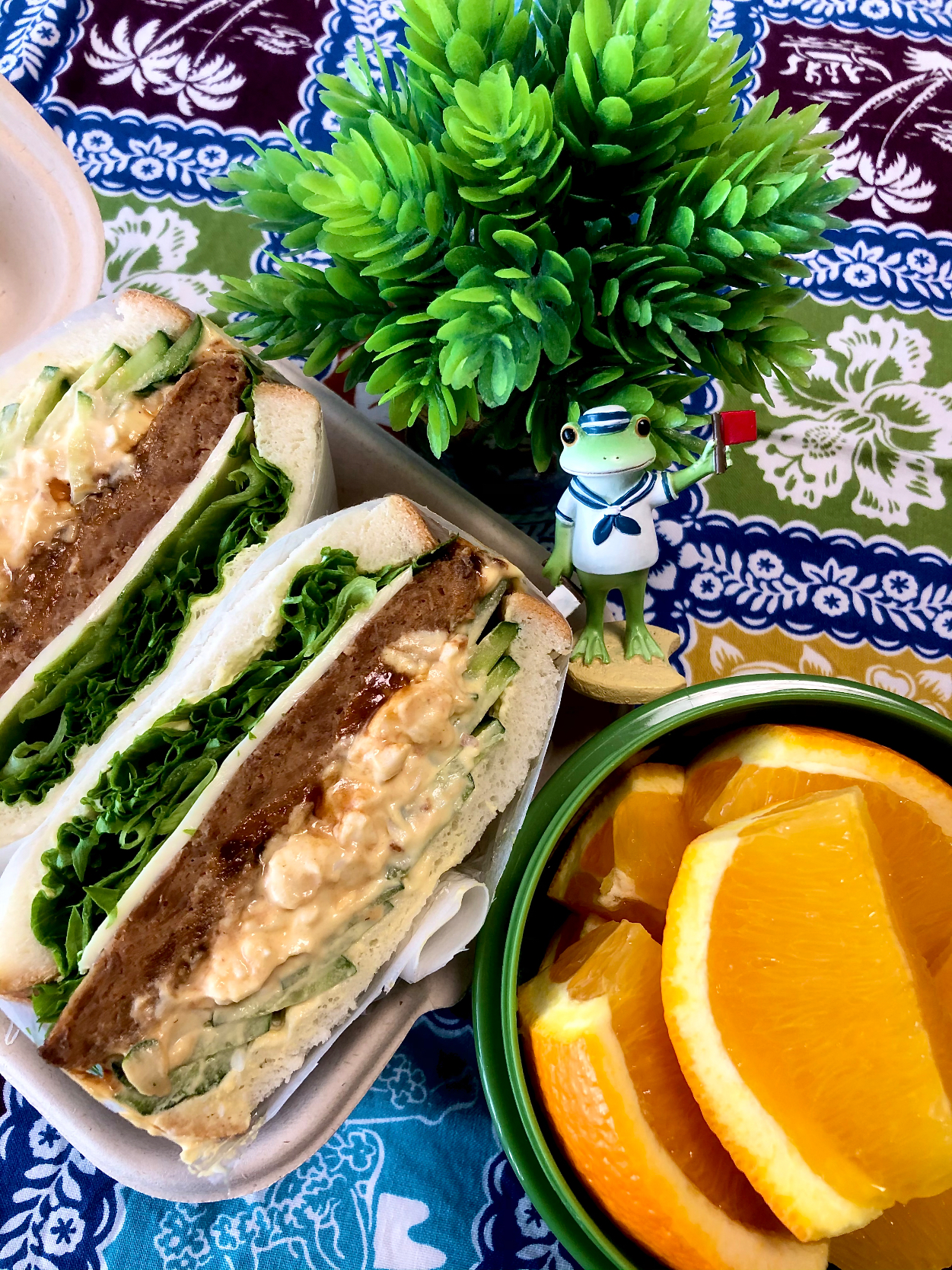 本日の娘弁🥪🍊