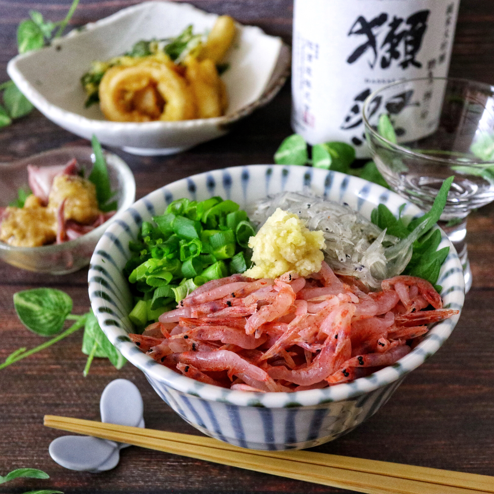 生桜えびと生しらす丼