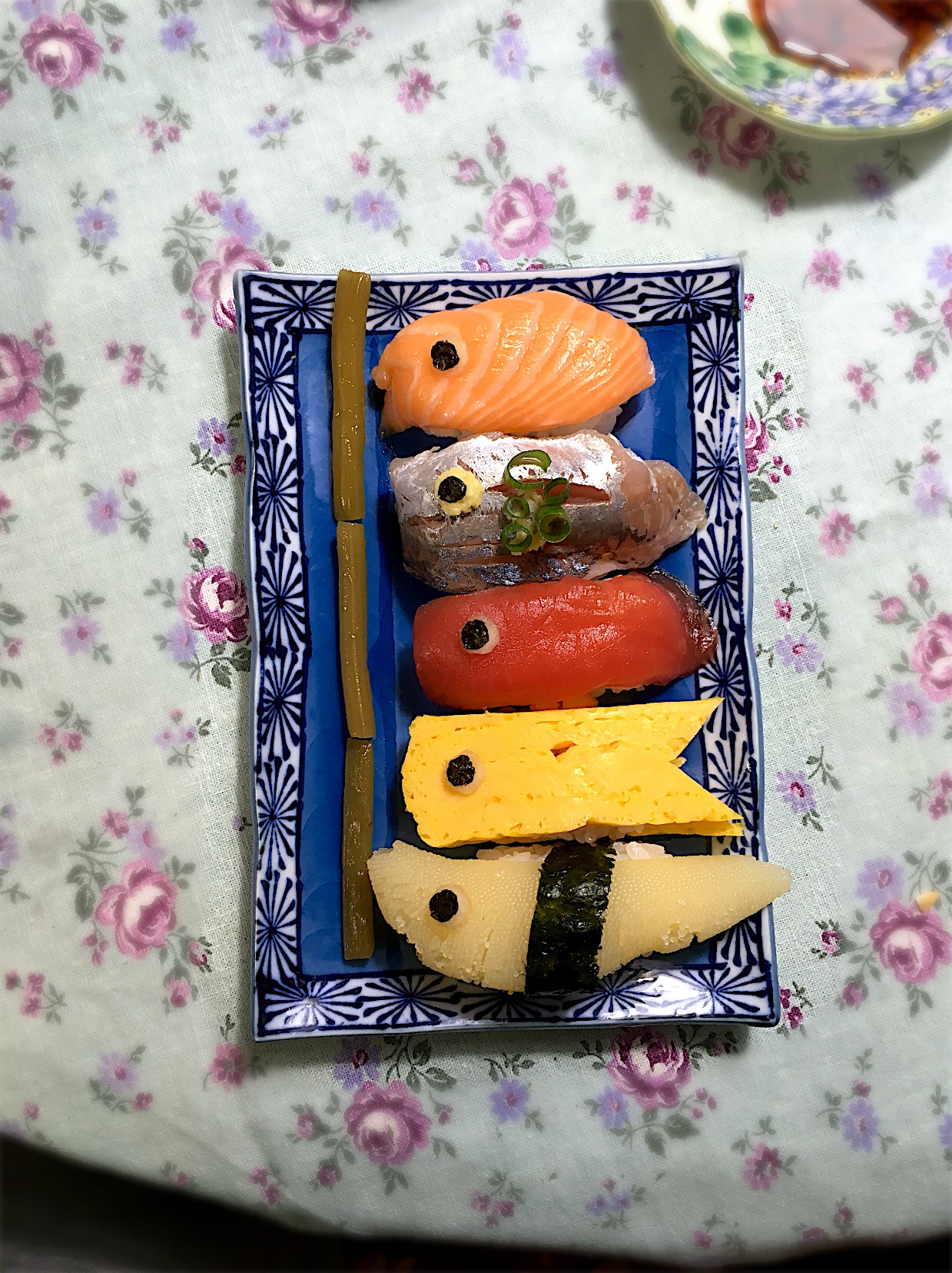 鯉のぼり寿司