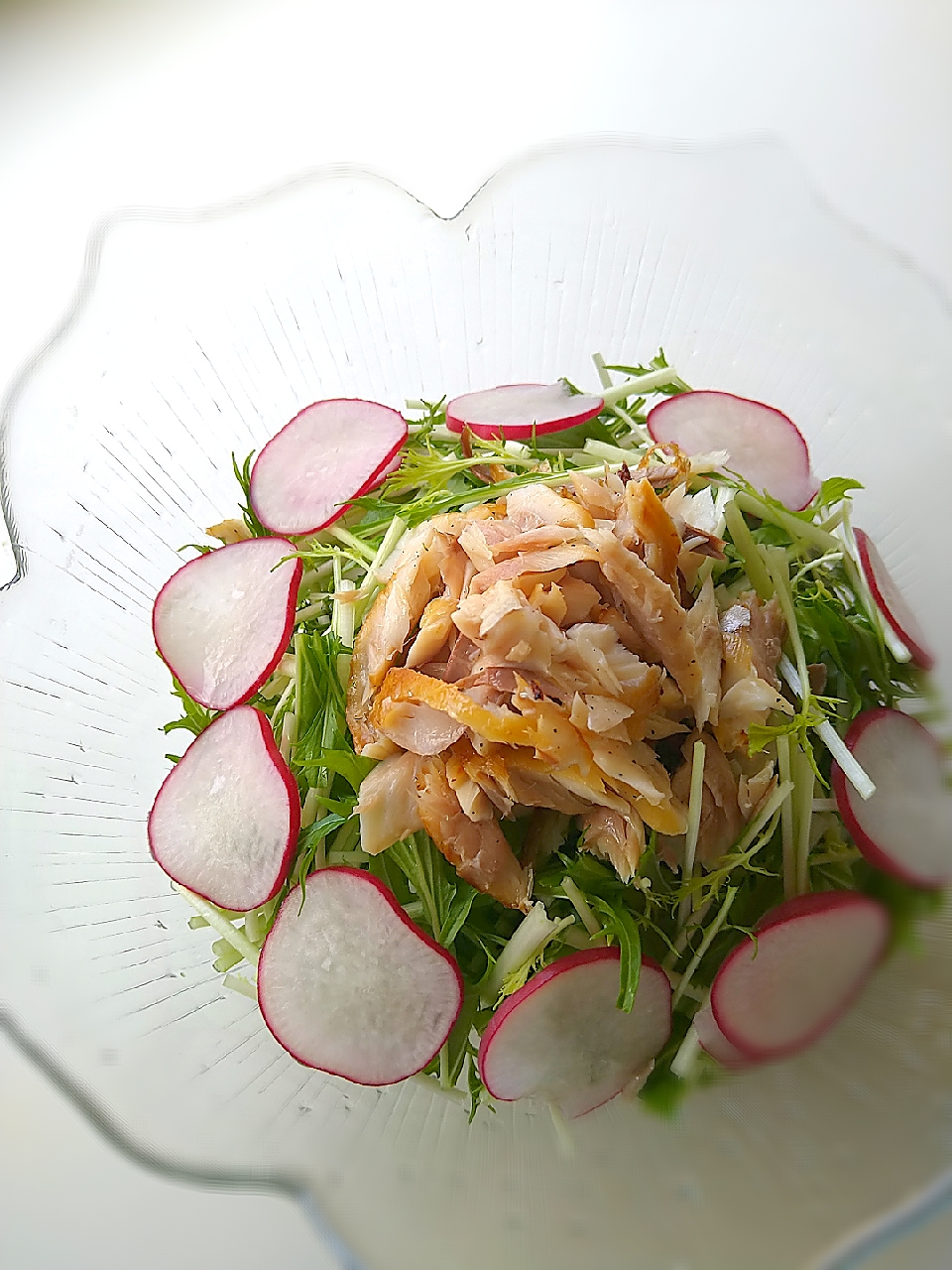 水菜と鯵干物のサラダ