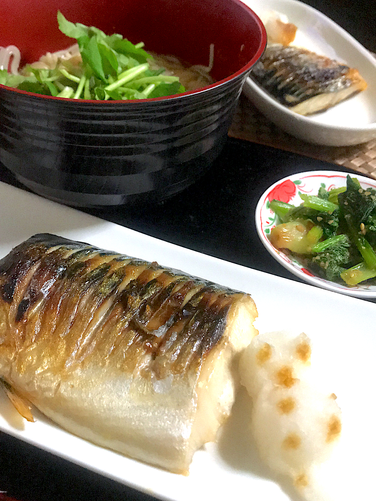 焼き塩サバと卵とじにゅうめん💚