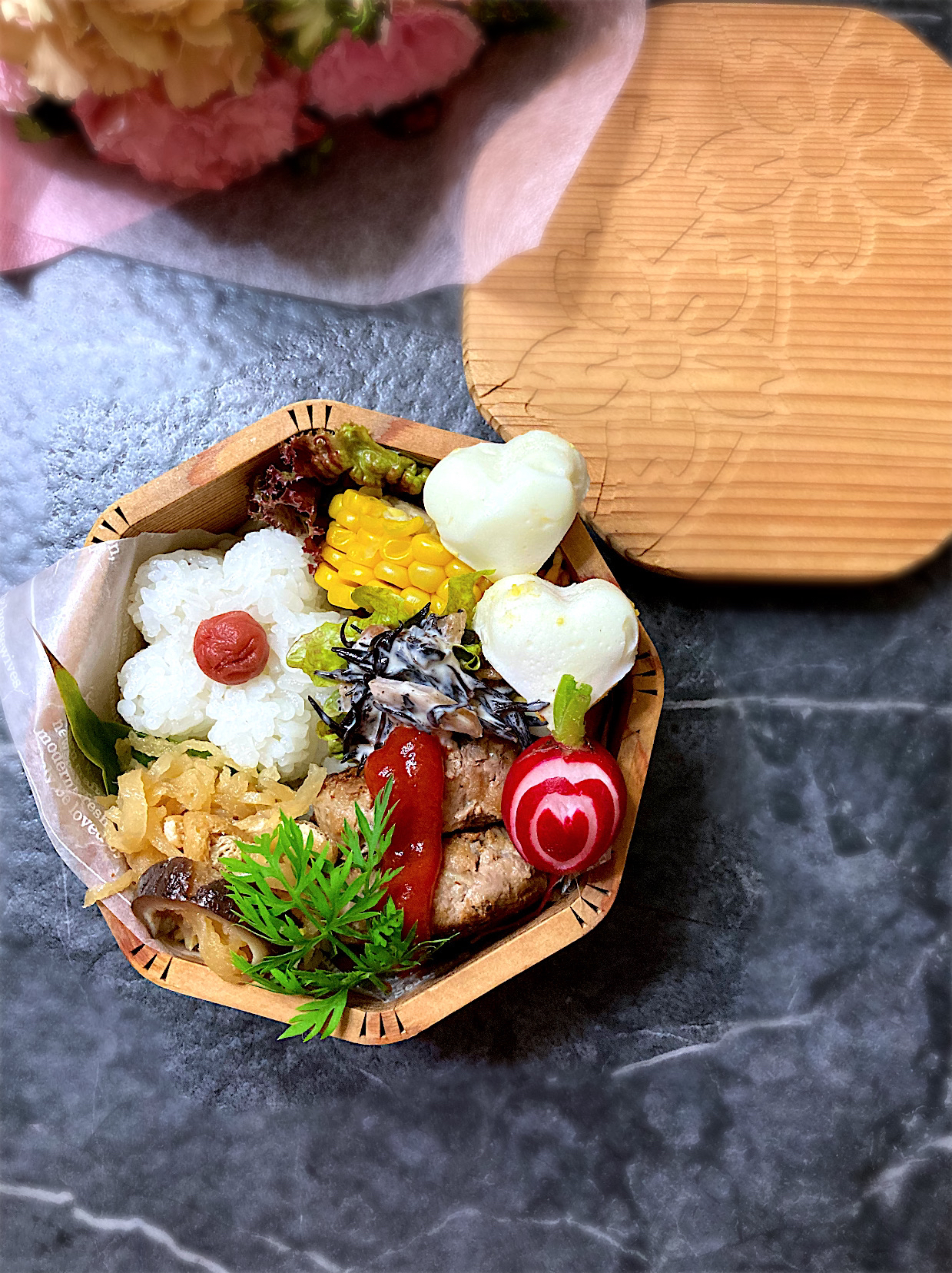 花弁当