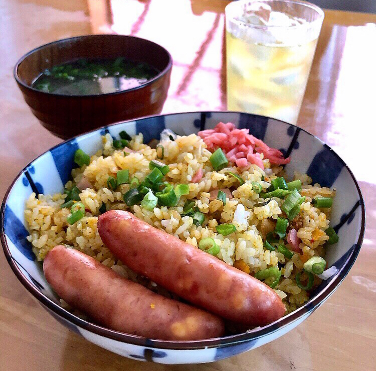 🍚朝おかんシャウエッセン炒飯