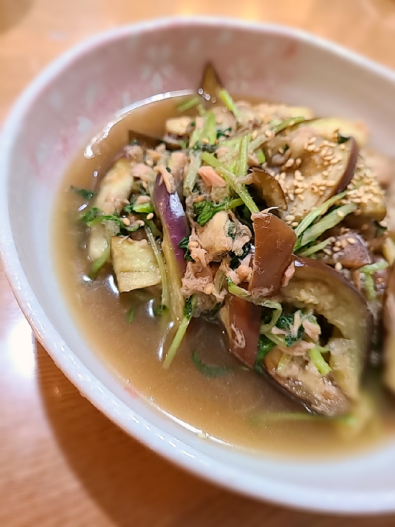 ～レンチン料理～
なすと豆苗とツナのこれうま煮😋