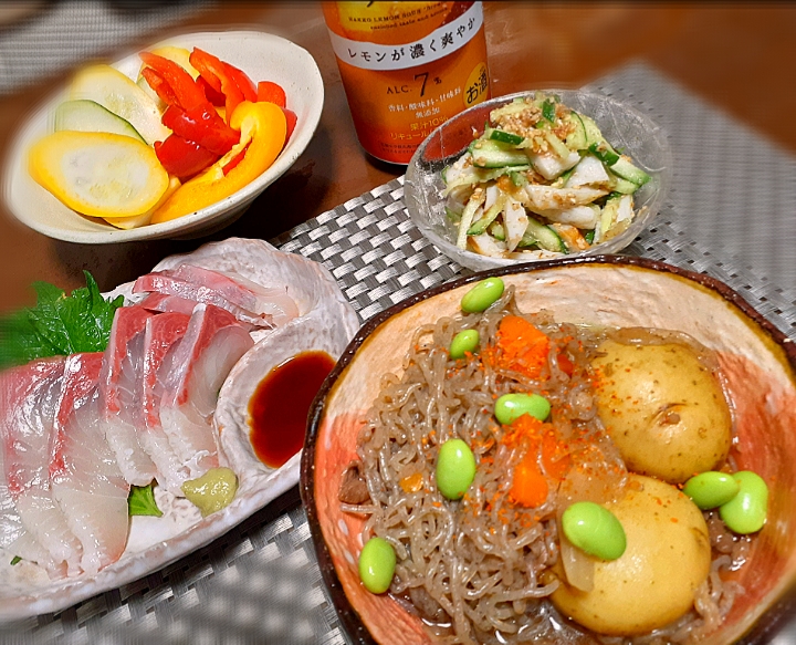 肉じゃが
竹輪ときゅうりのおかか和え
ヒラマサ🐟刺身