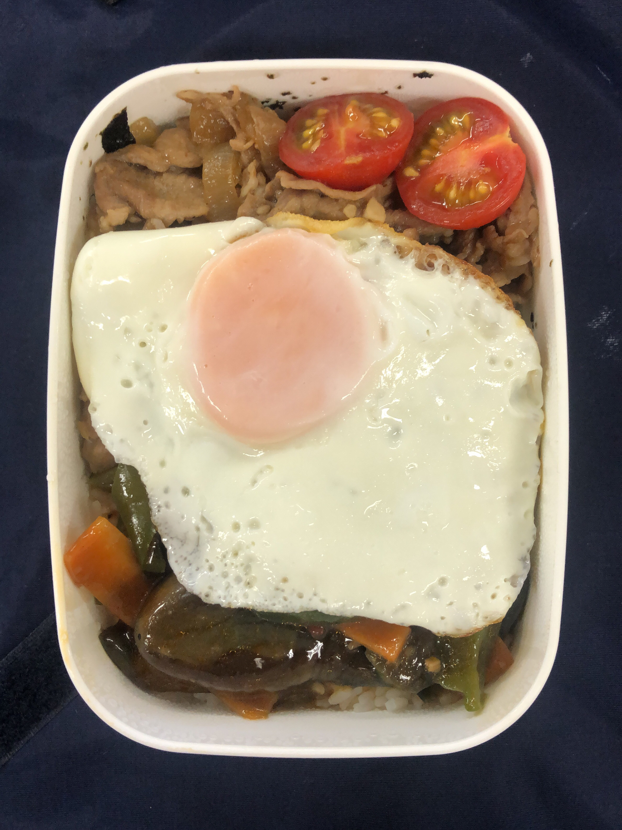 ナス炒め焼肉弁当【朝めし】