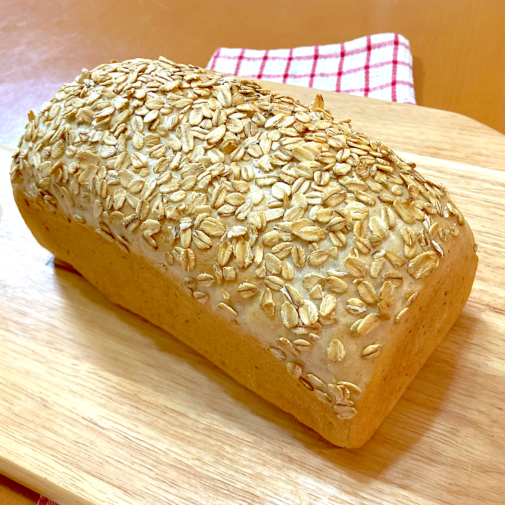 オートミール入りワンローフで🍞