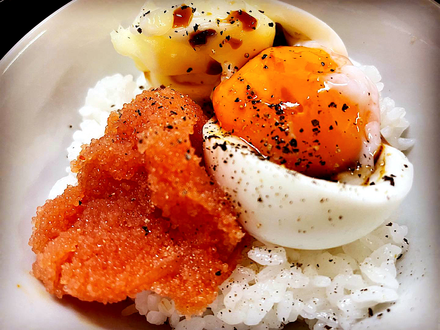 温玉明太バターご飯🍚ダブル卵の、のっけご飯😋👍