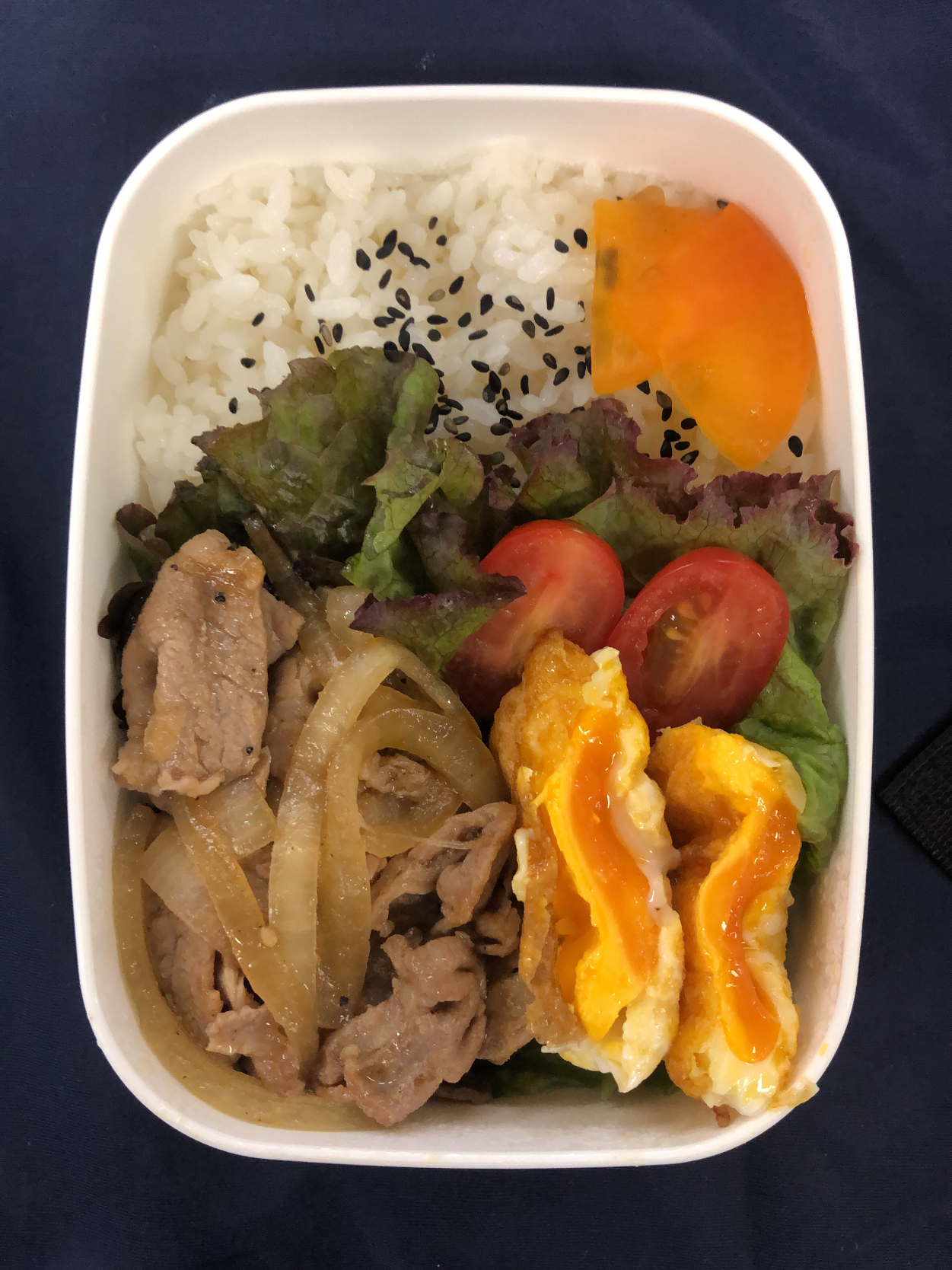 焼肉弁当【朝めし】