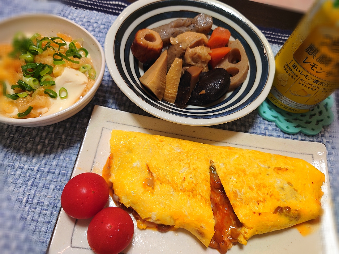 ★小料理屋ちえこ　お品書き★
❇️キムチ納豆チーズオムレツ
❇️たぬき温豆腐
❇️筑前煮