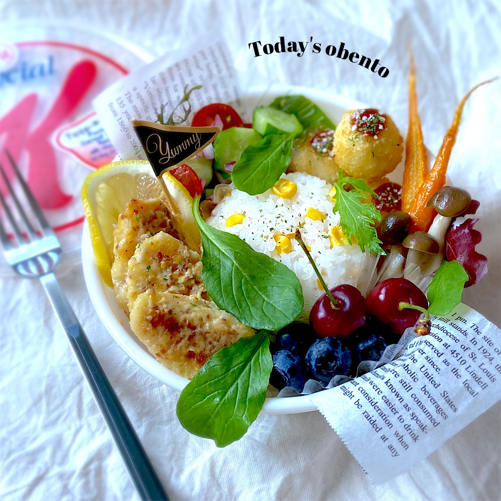 ささみのレモンマスタード🍋とうもろこしご飯🌽うずらの卵フライ🥚きゅうりとトマトのサラダ🥗