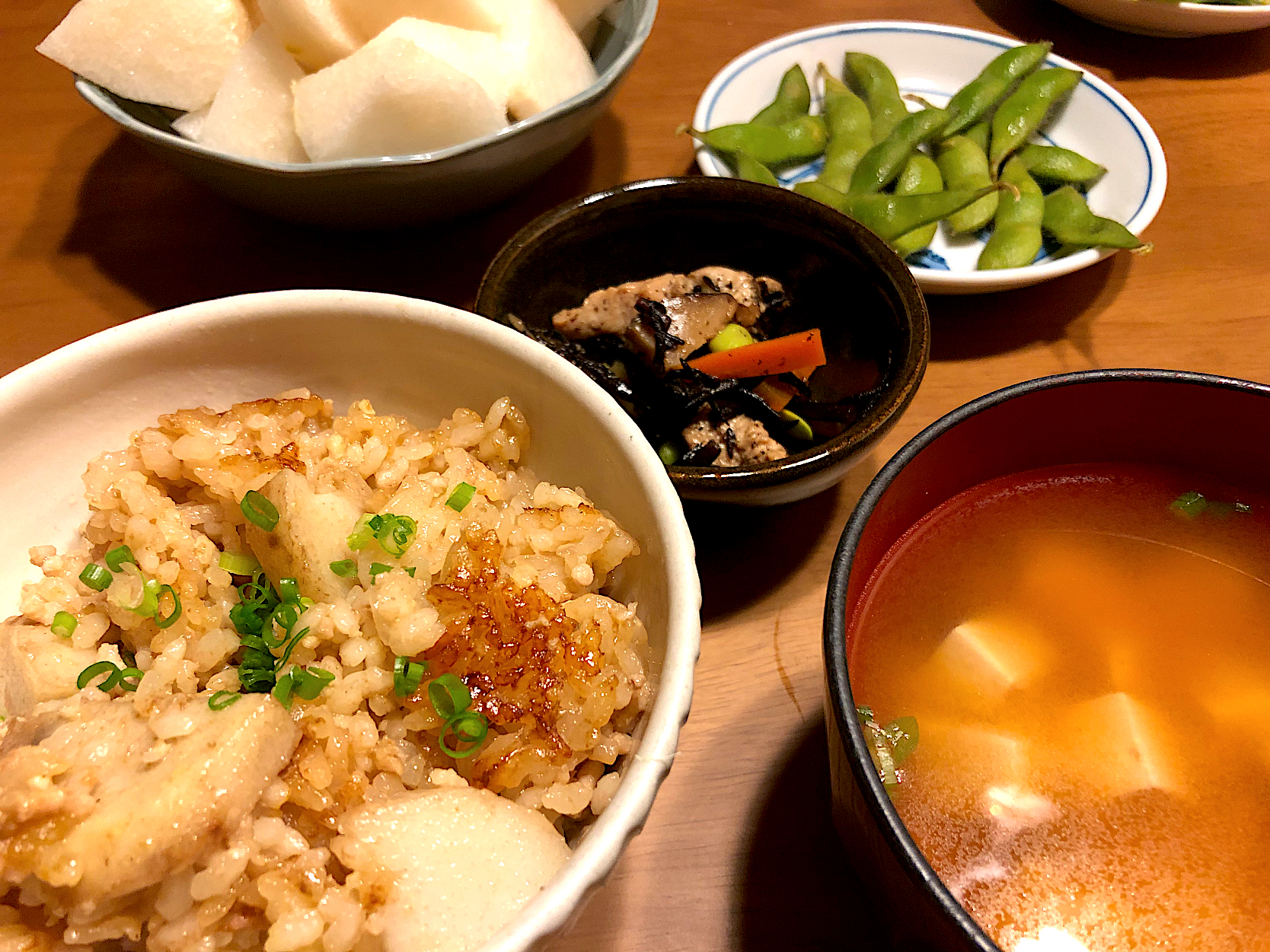 カレー香る🍛里芋とひき肉の炊き込みご飯
