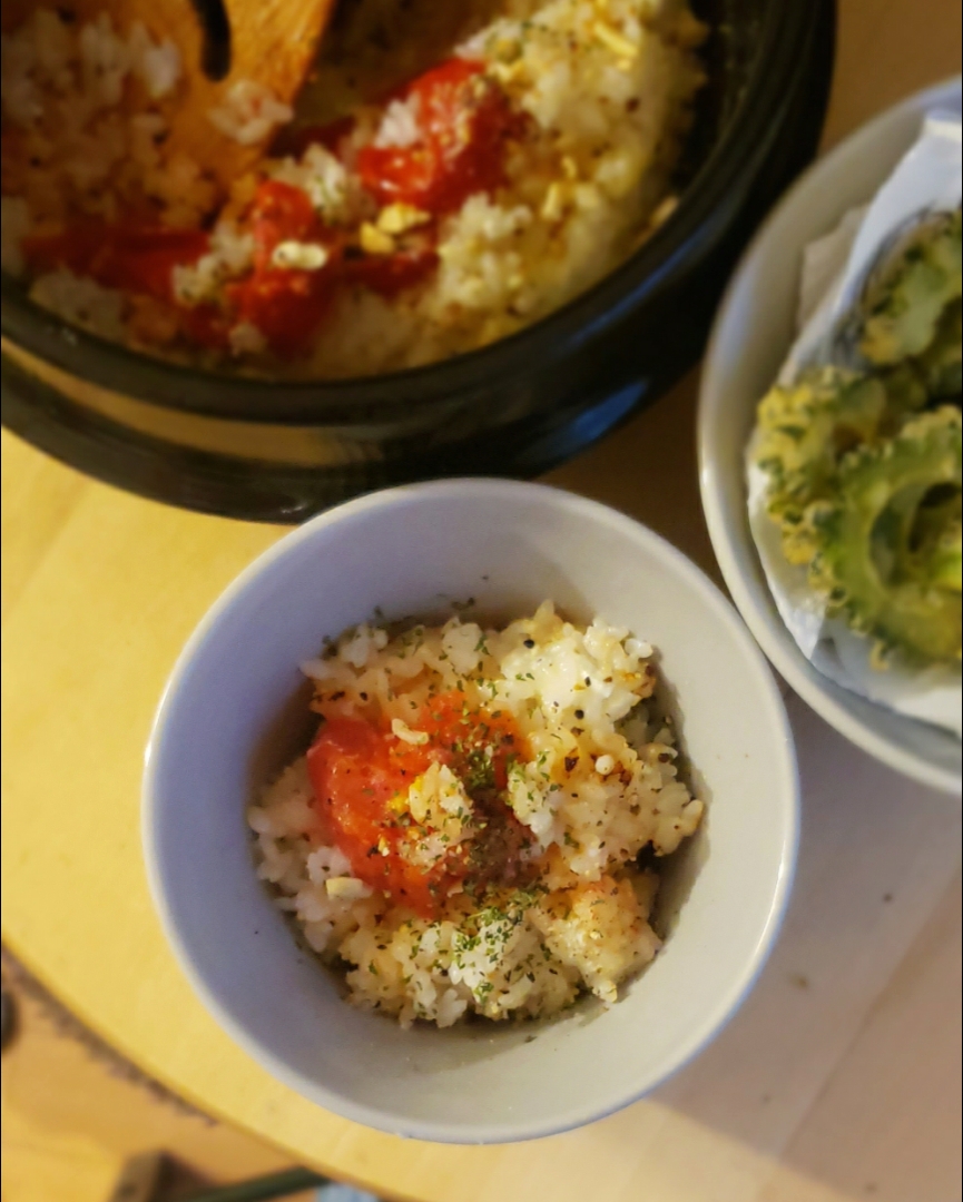 クワトロチーズとトマトのリゾット風釜飯