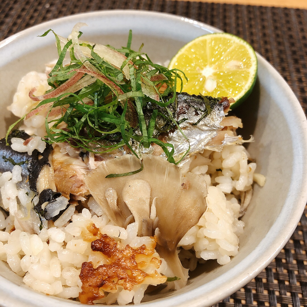 舞茸と秋刀魚ご飯