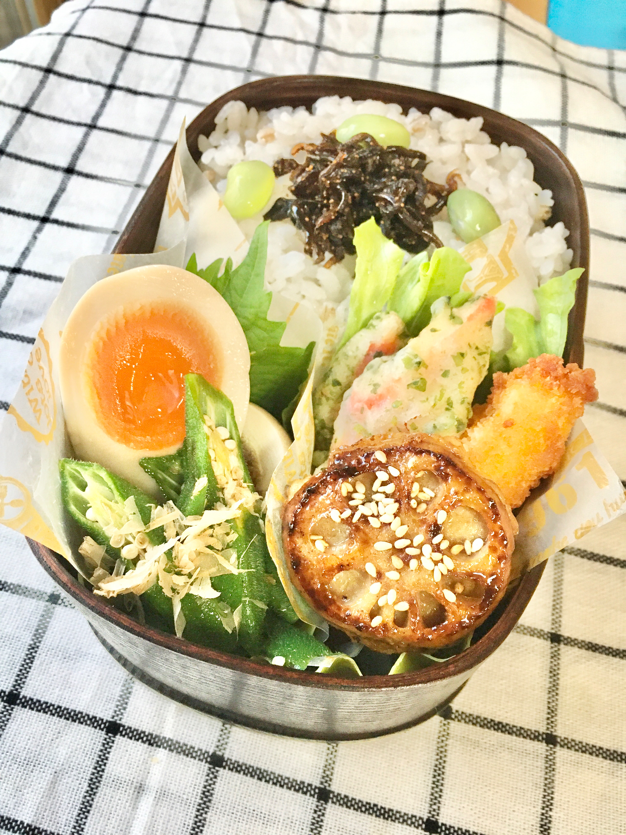 今日のパパ弁当はあれこれ詰め込んだお弁当♪