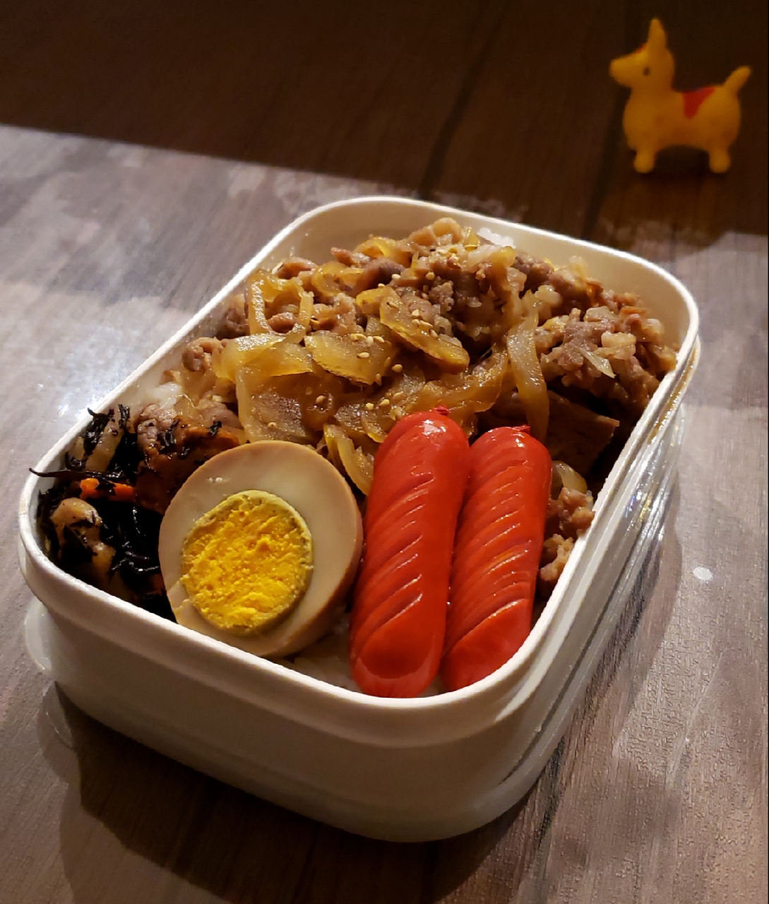 肉の日
働く男の牛丼弁当🍱