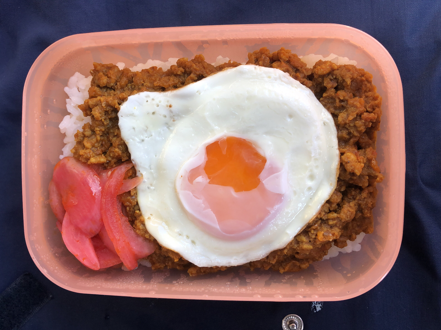 スパイスキーマカレー弁当【昼めし】