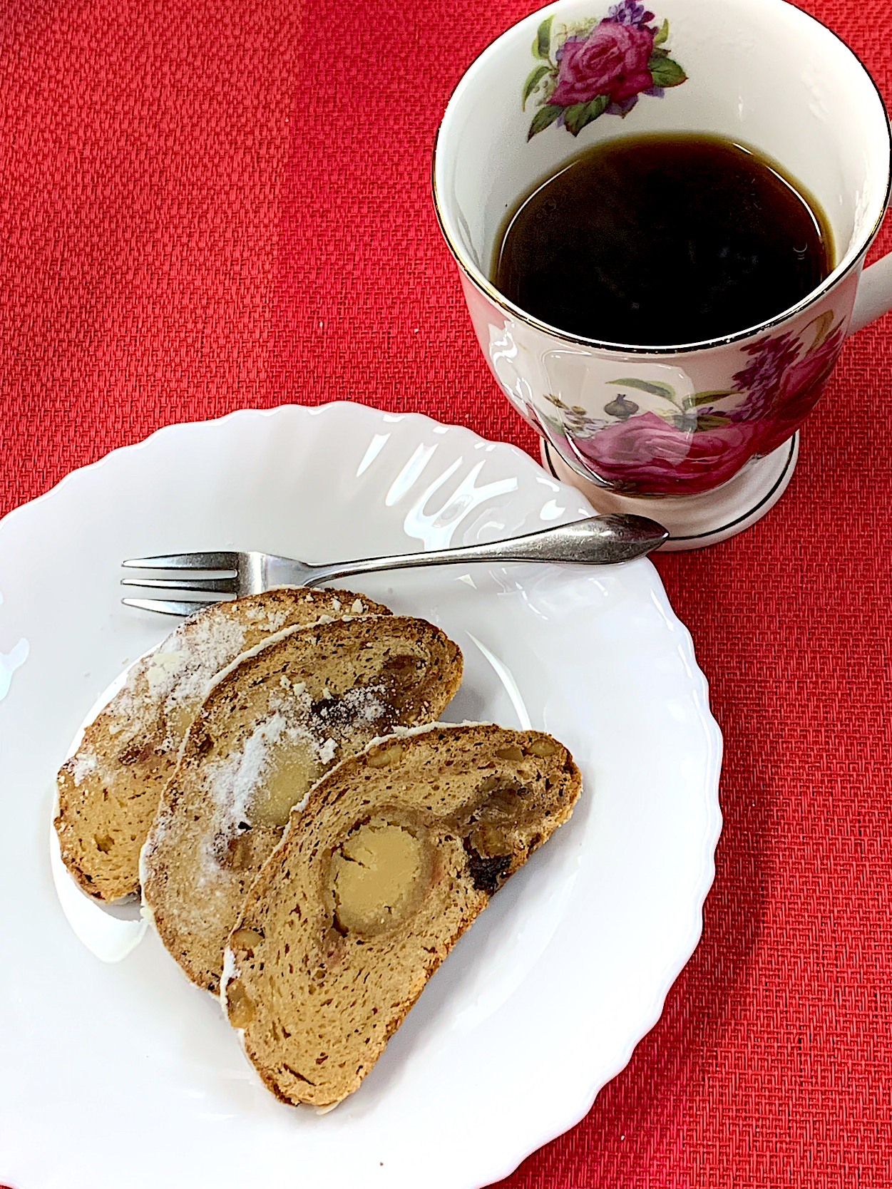 Stollen and coffee