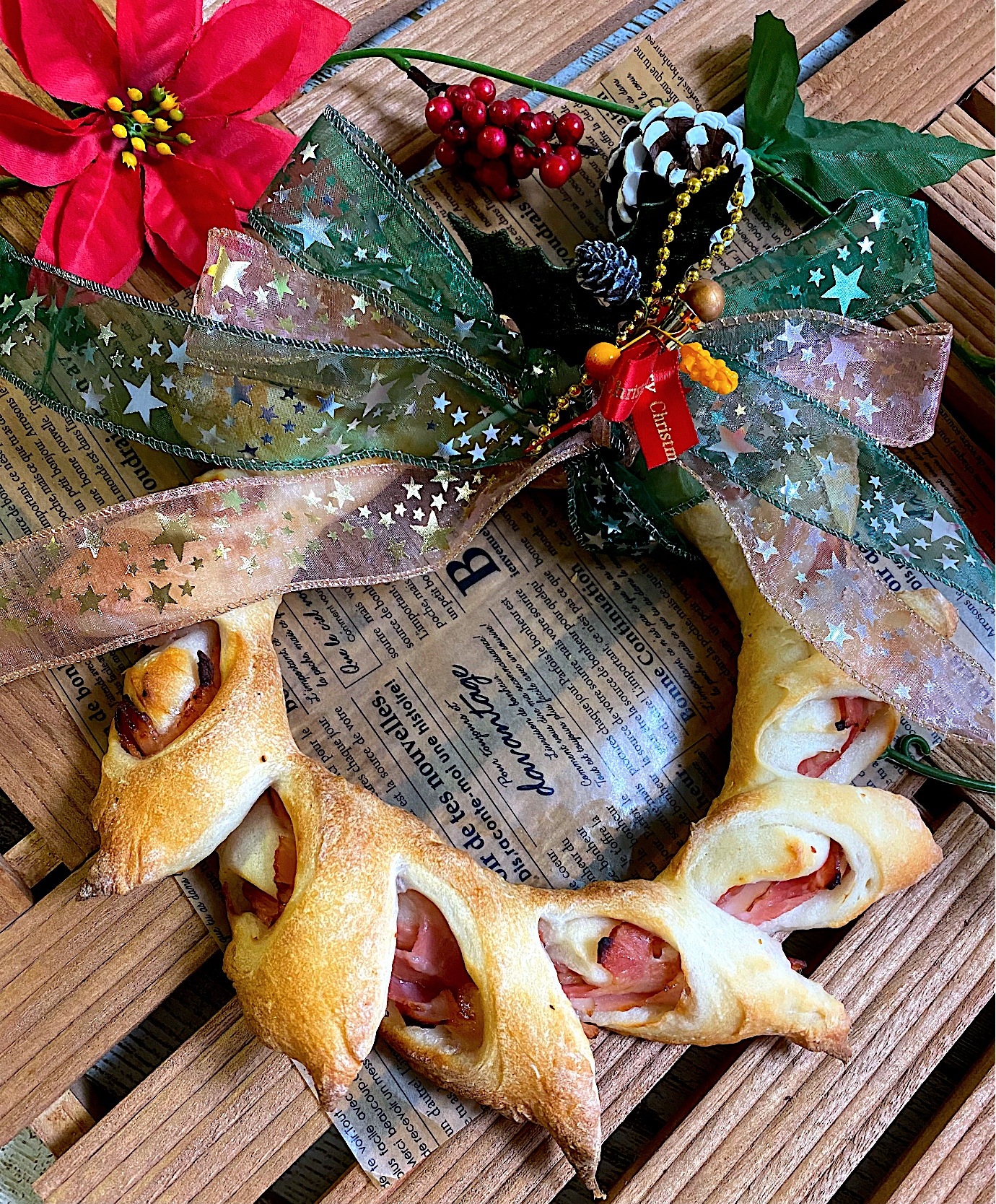 ＊いちご＊さんの料理 🎄クリスマスが近づいて来たので、ベーコンエピリースを作ってみました！🎄✨