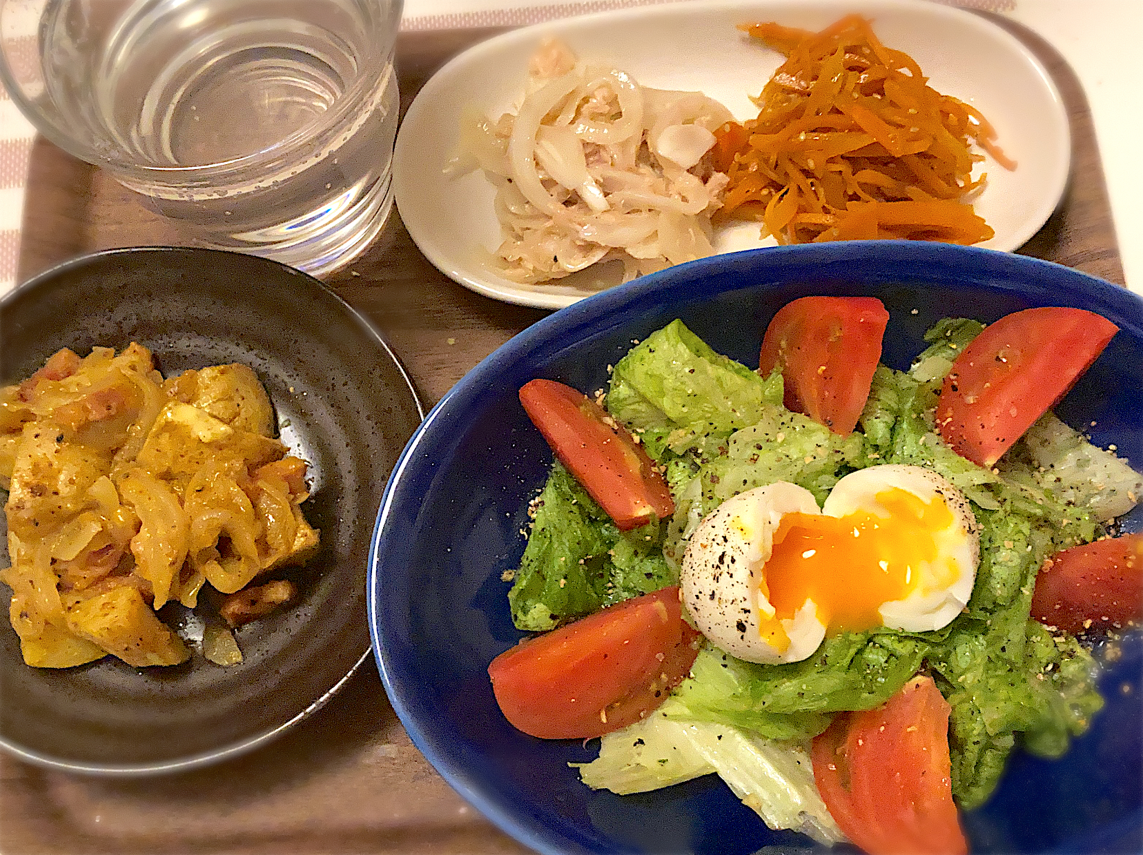 塩トマトと半熟卵のサラダ🥗と作り置き達