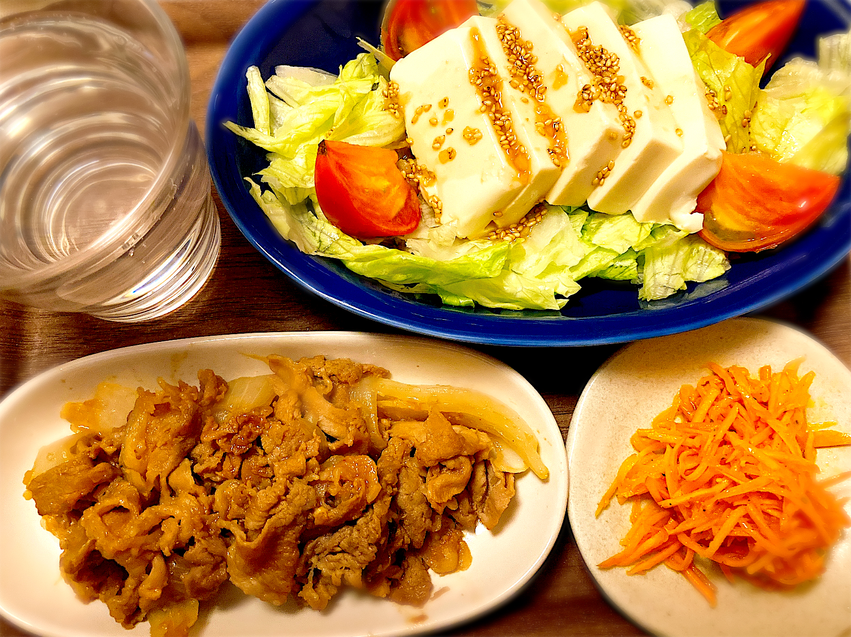 シルク豚のコチュジャン炒め🐷チョレギサラダ🥗キャロットラペ🥕