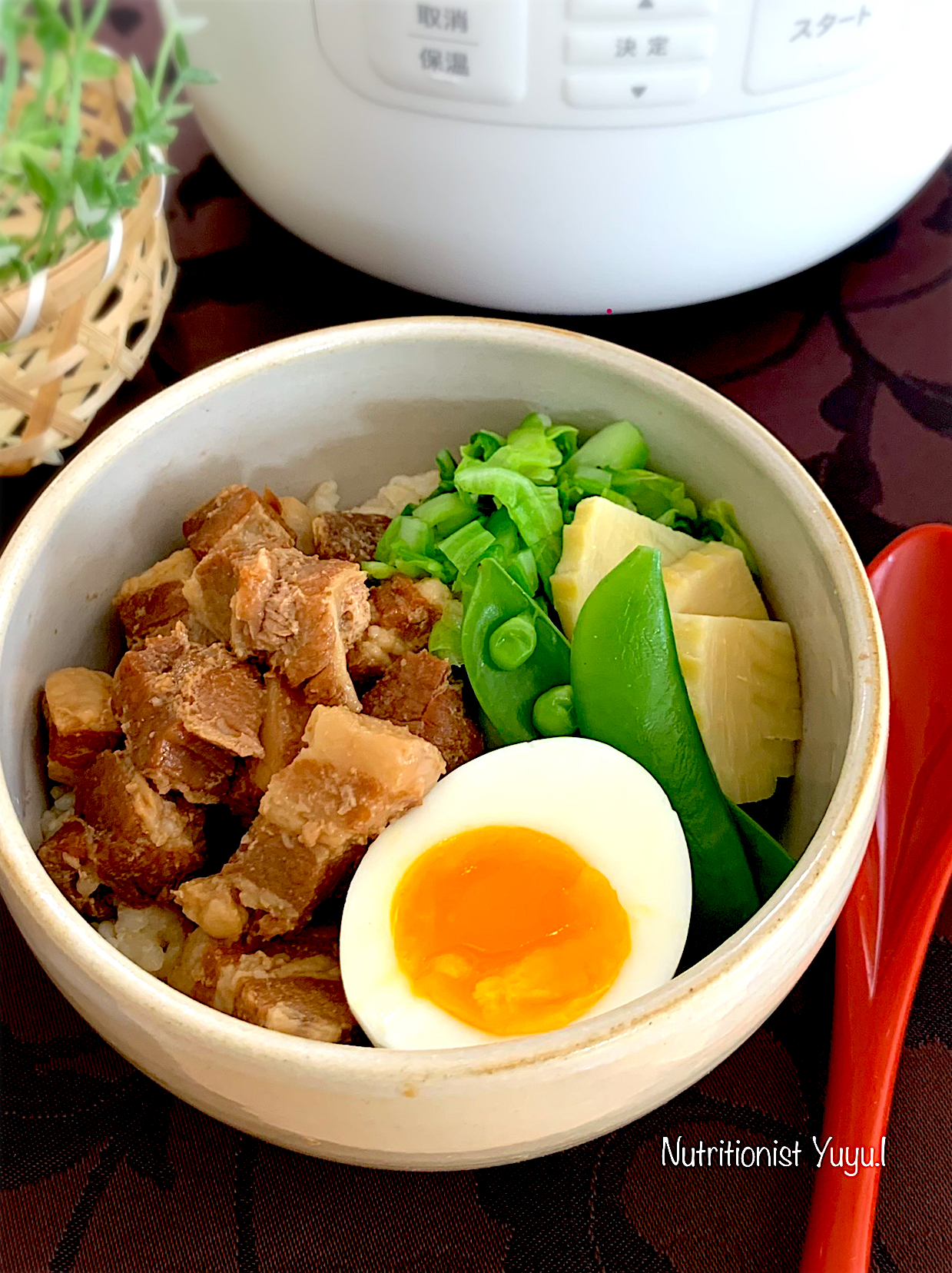 豚角と春野菜のルーロー飯〜玄米で