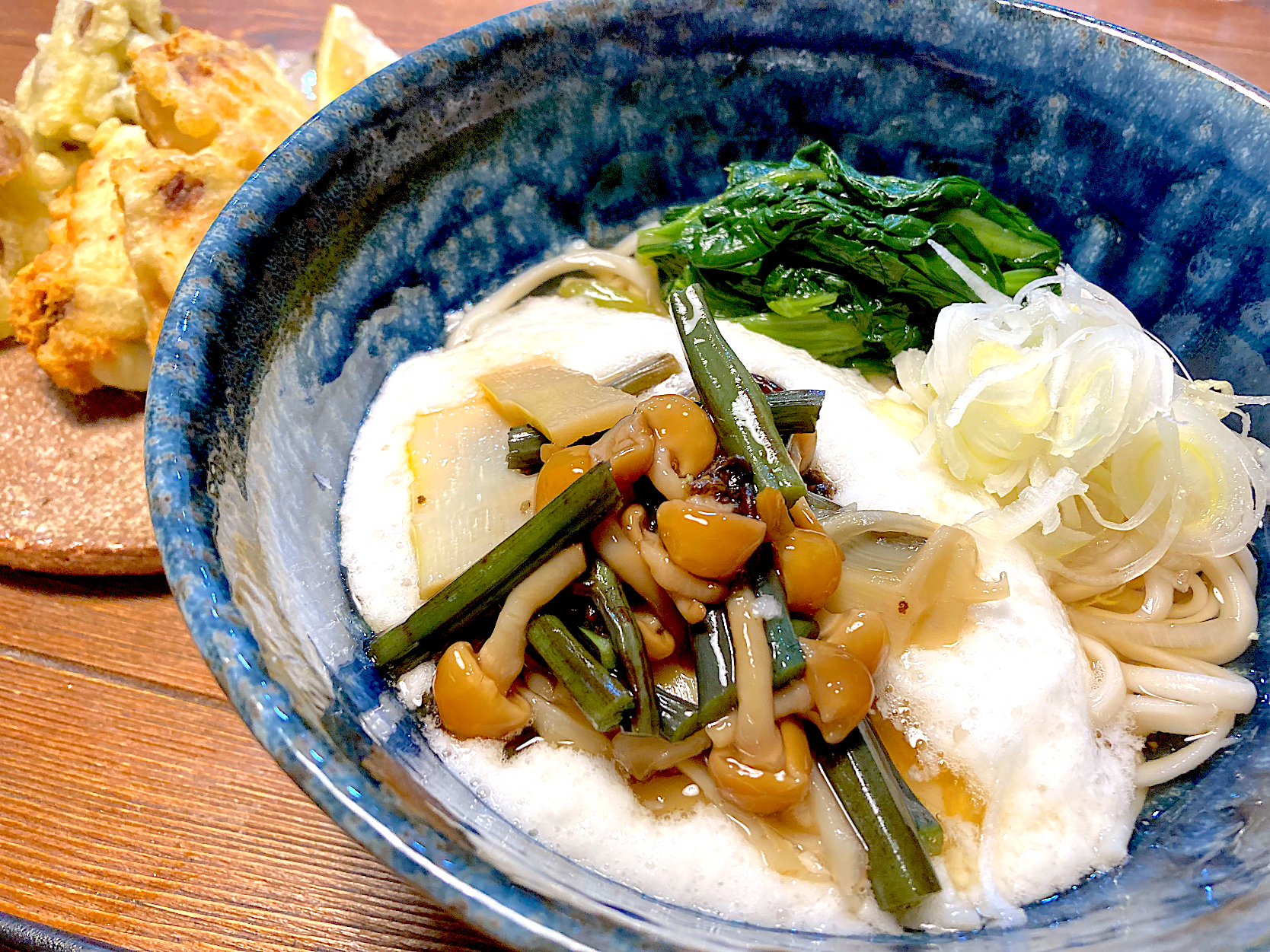 自家製山菜ミックスで山菜とろろうどん