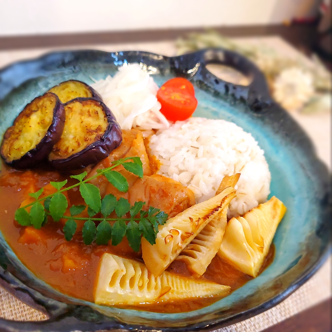 旬を味わうタケノコカレー( ˙▿˙　)ジュンコさんありがと！