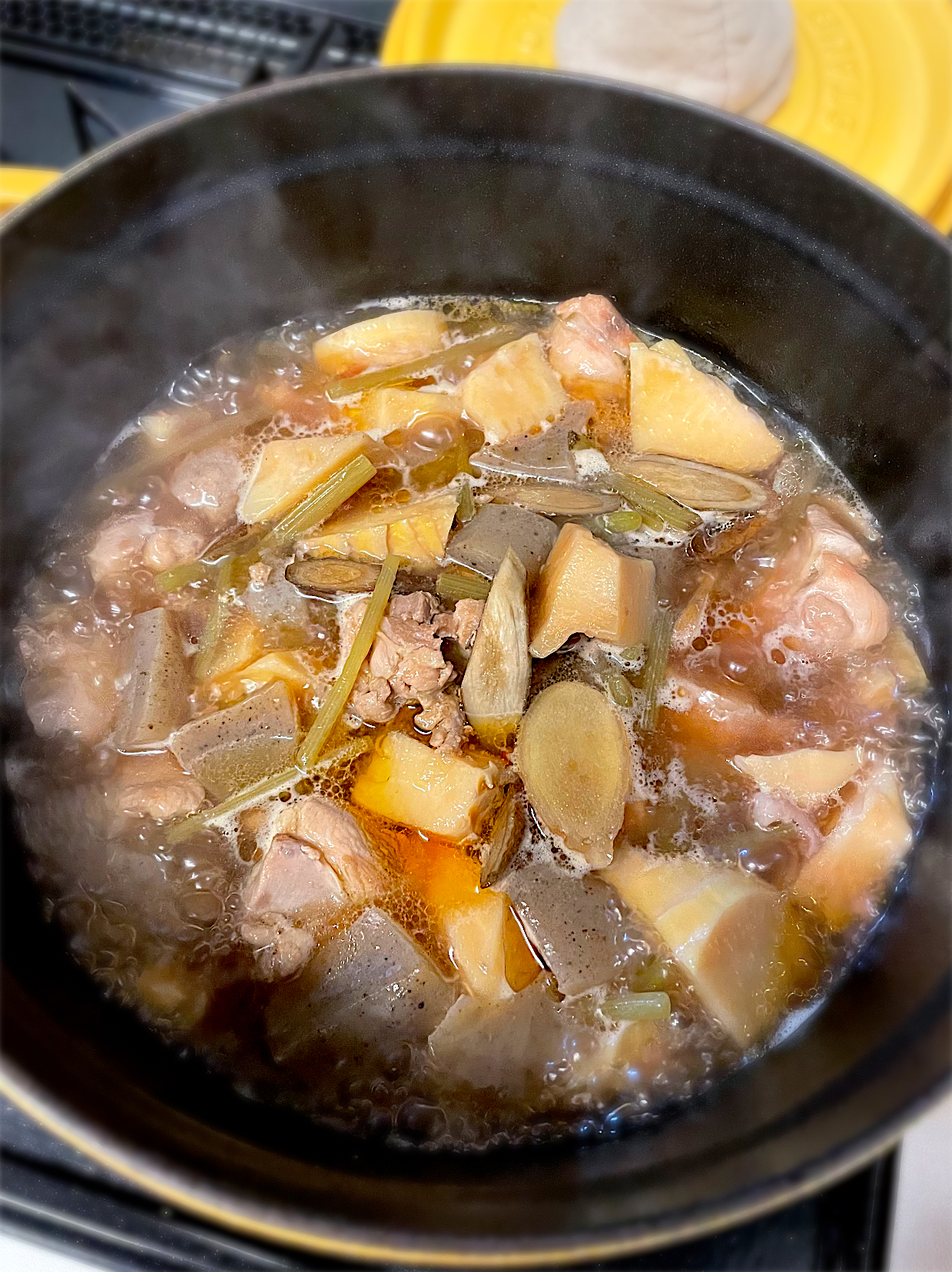 鶏もも肉とふき・たけのこの炒り煮