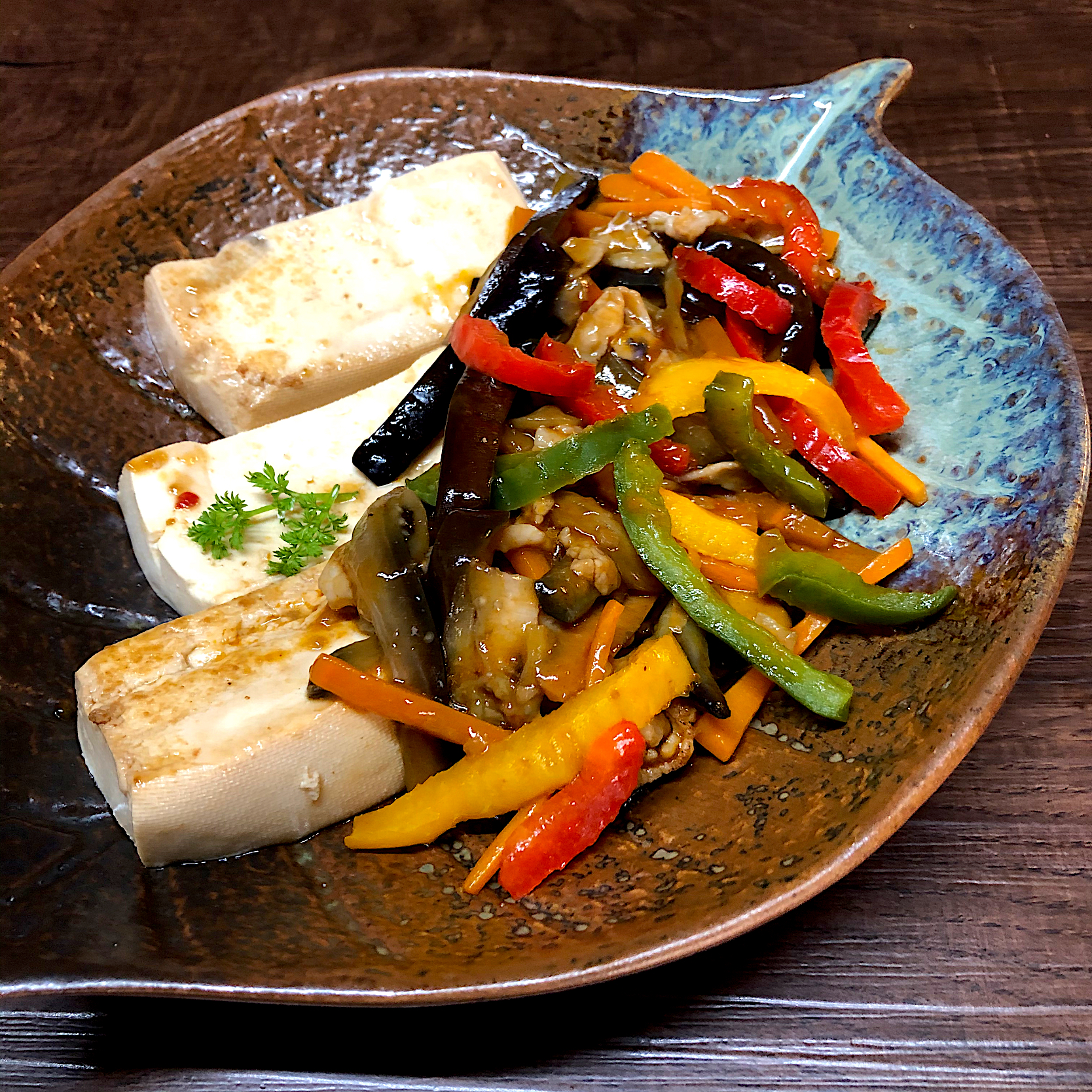 麻婆茄子🍆on豆腐ステーキ