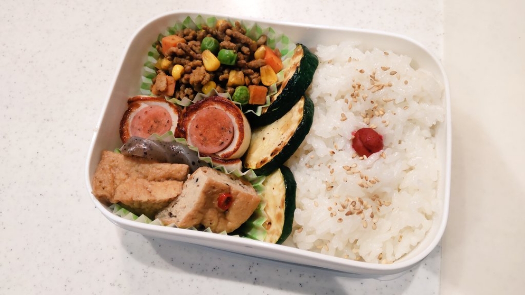 野菜たっぷりドライカレー弁当