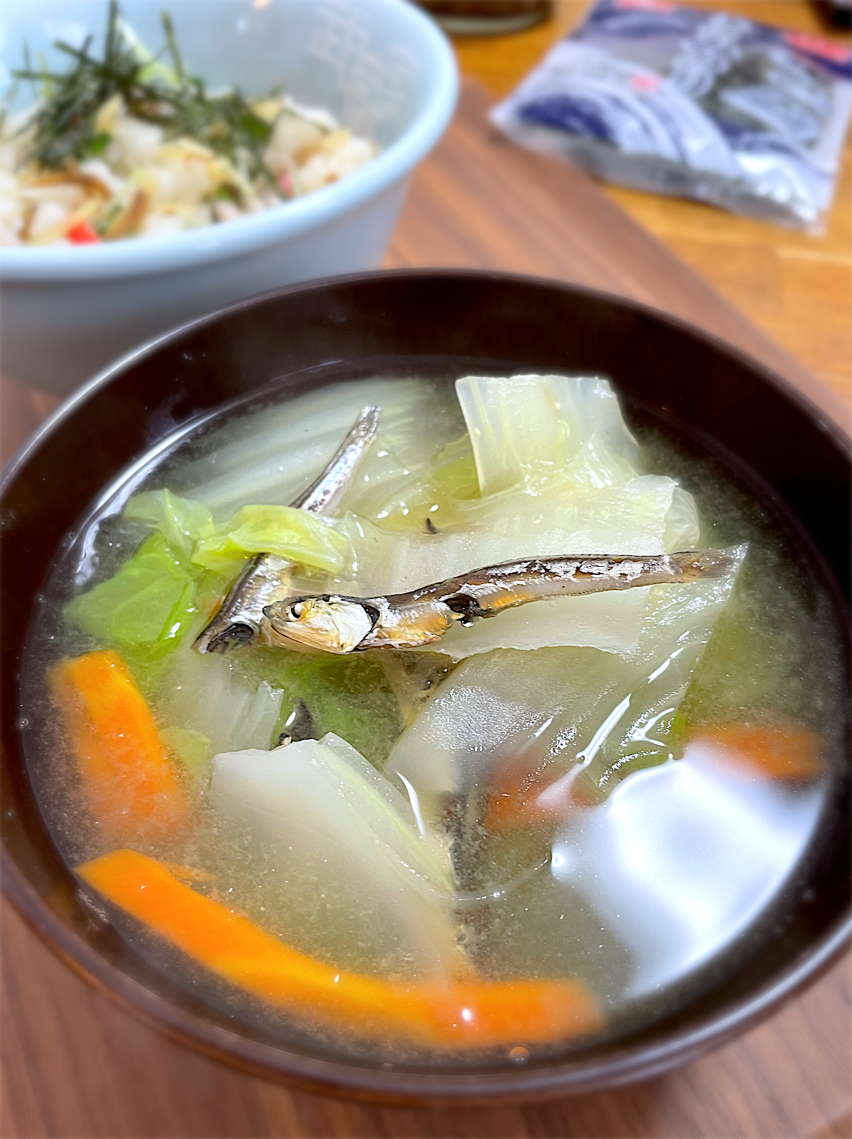 白菜にんじんネギの具沢山お味噌汁