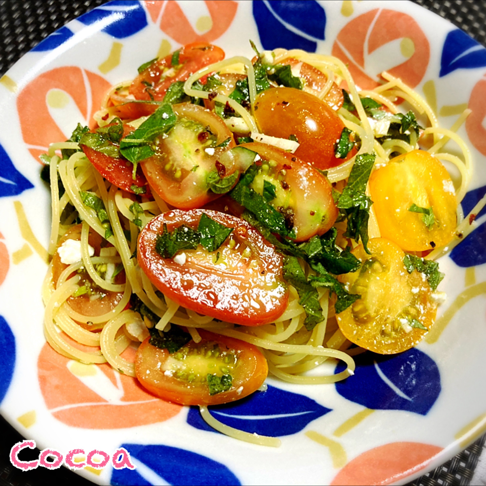 アッチさんの料理 ミニトマトとバジルの冷製パスタ🍅🌿❄️🍝