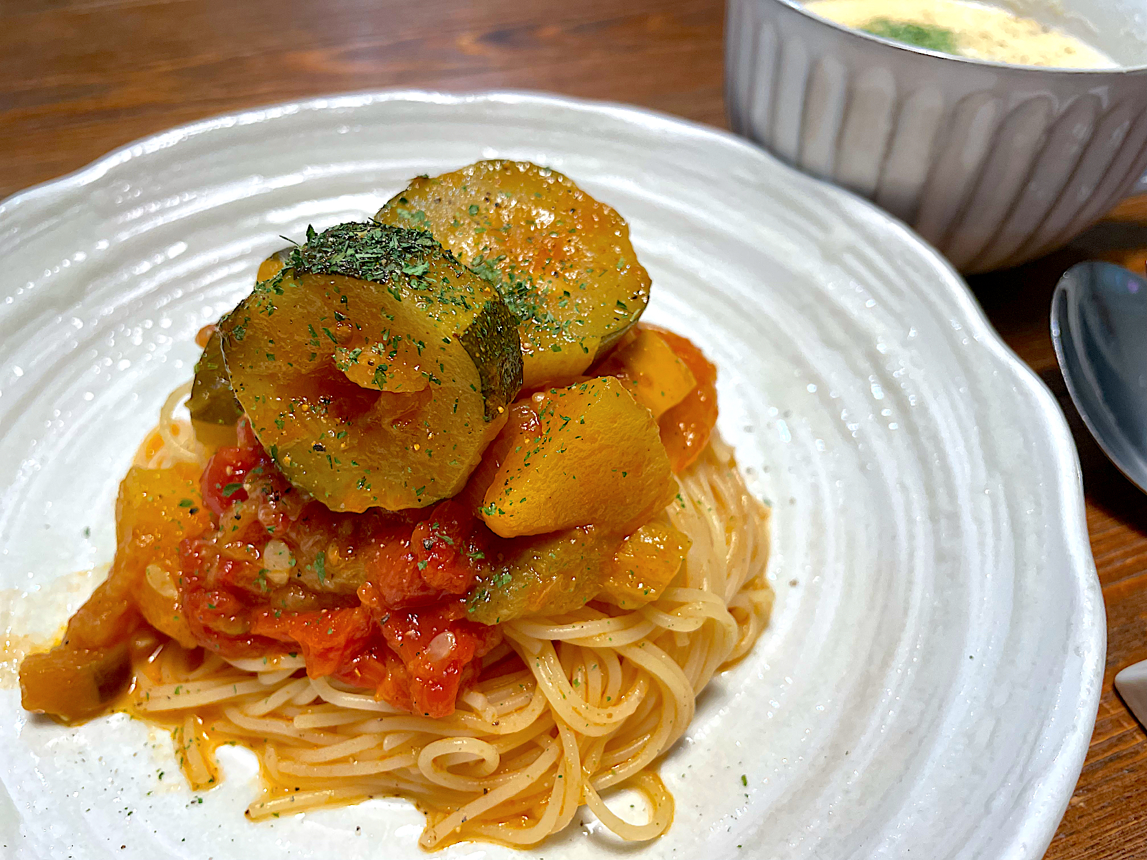 たっぷりラタトゥイユを作って、まずは冷製パスタ