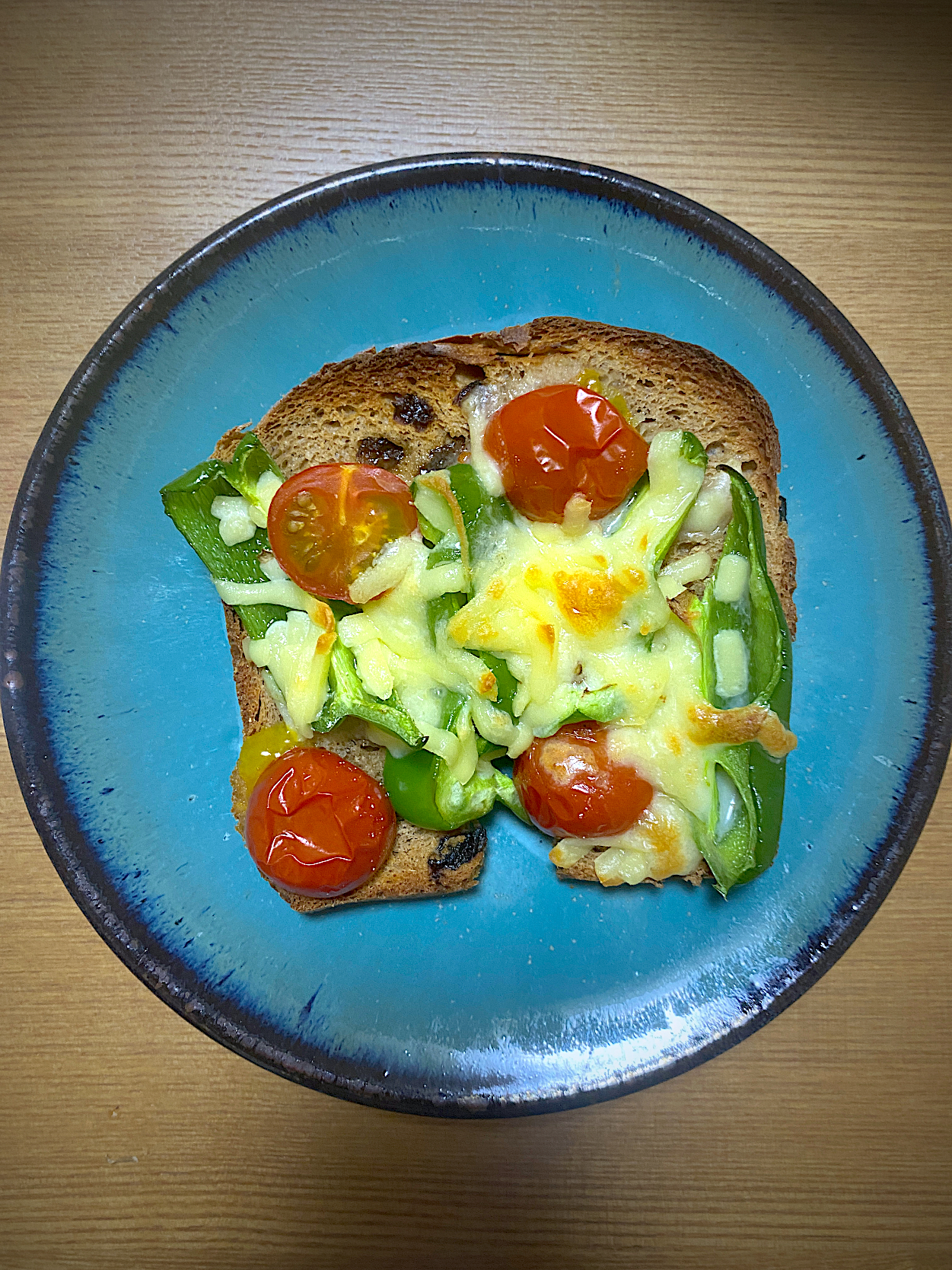 チーズ野菜トースト🧀