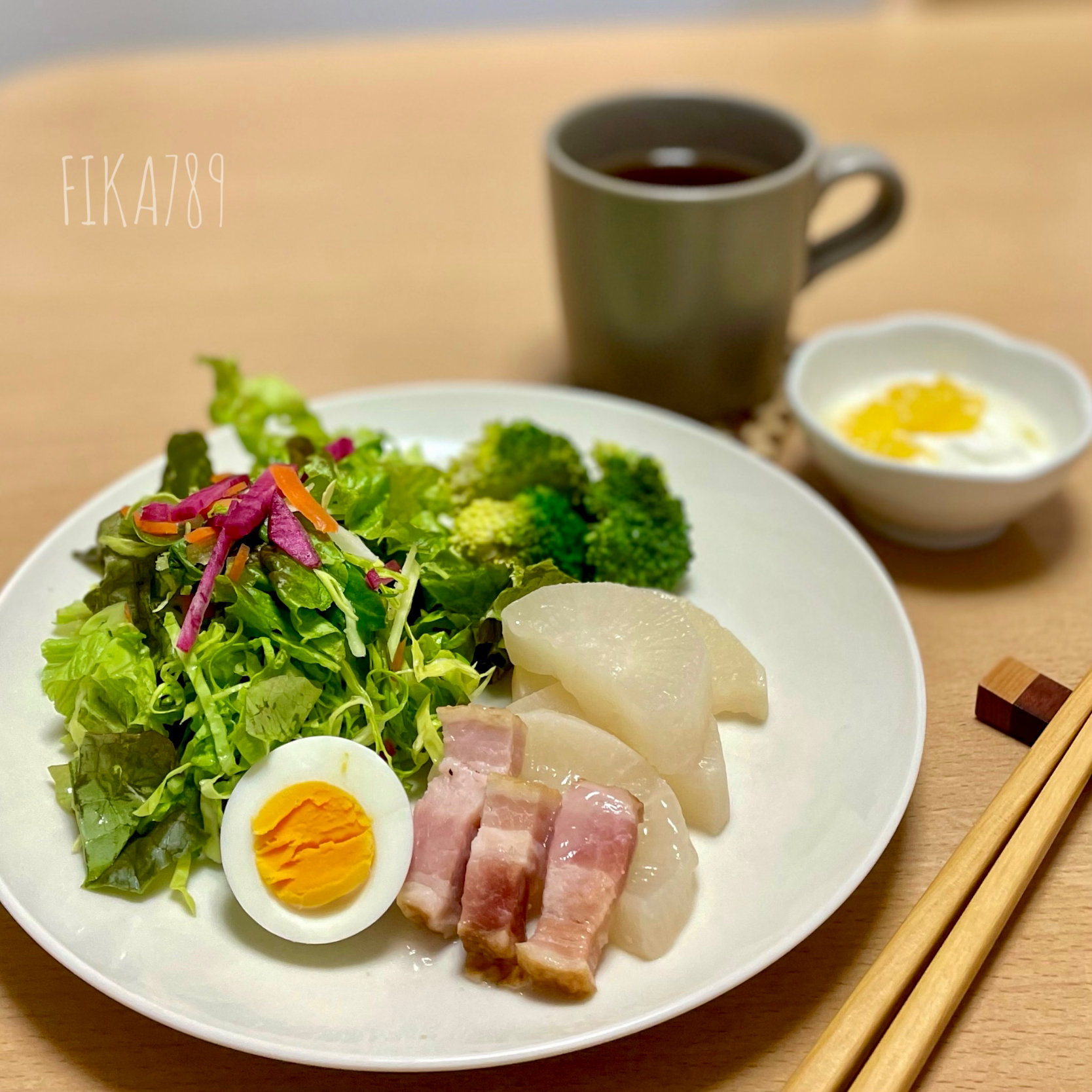 炊飯器で 大根とベーコンの白だし煮