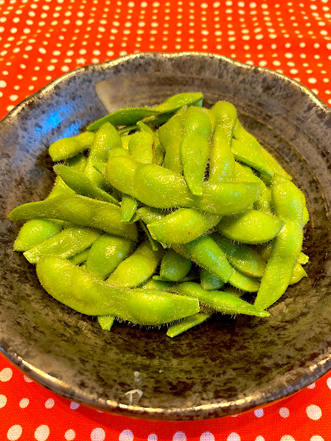 美味しさも栄養もアップ❣️枝豆の蒸し焼き