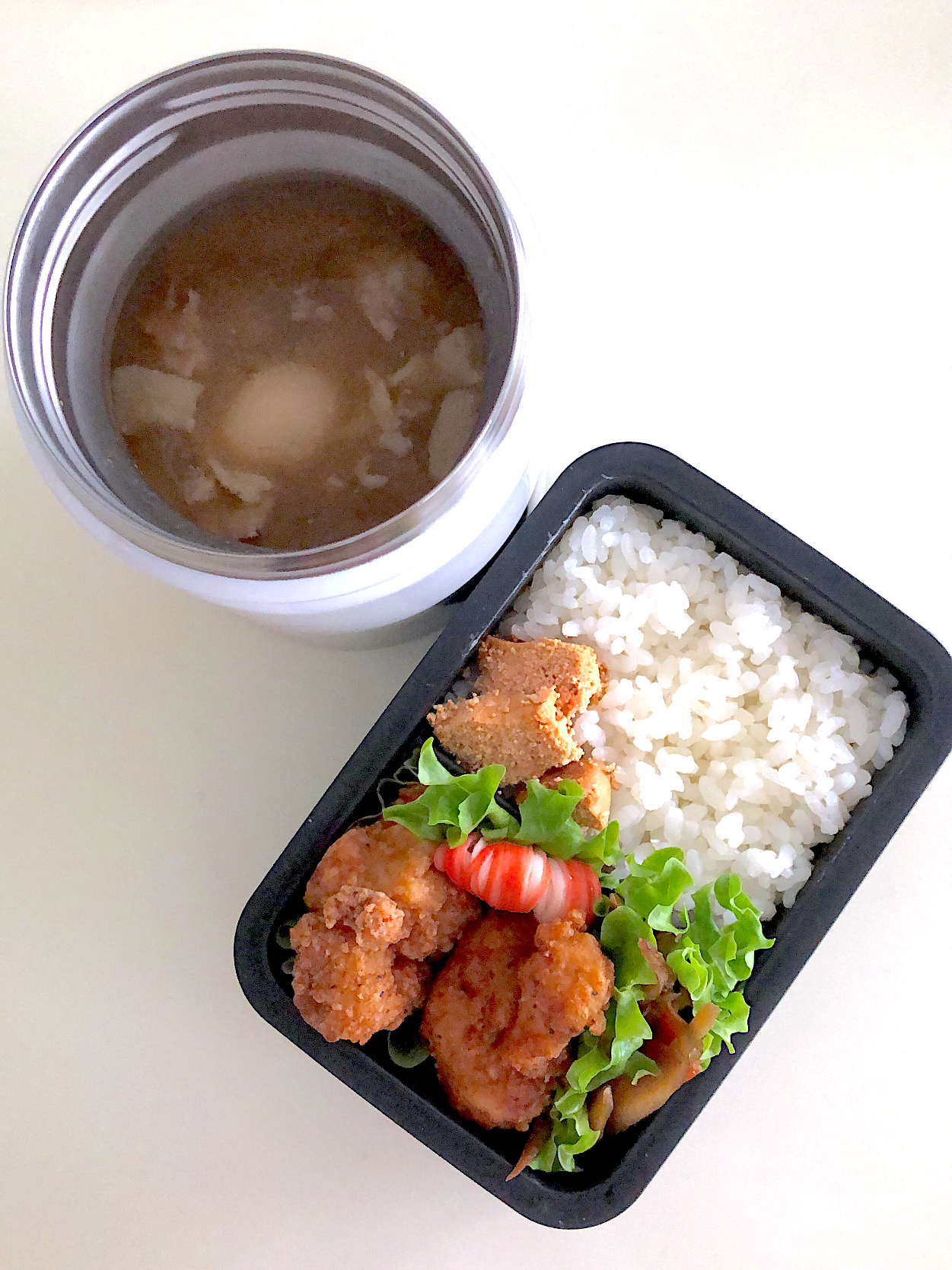 唐揚げ&豚汁弁当♪