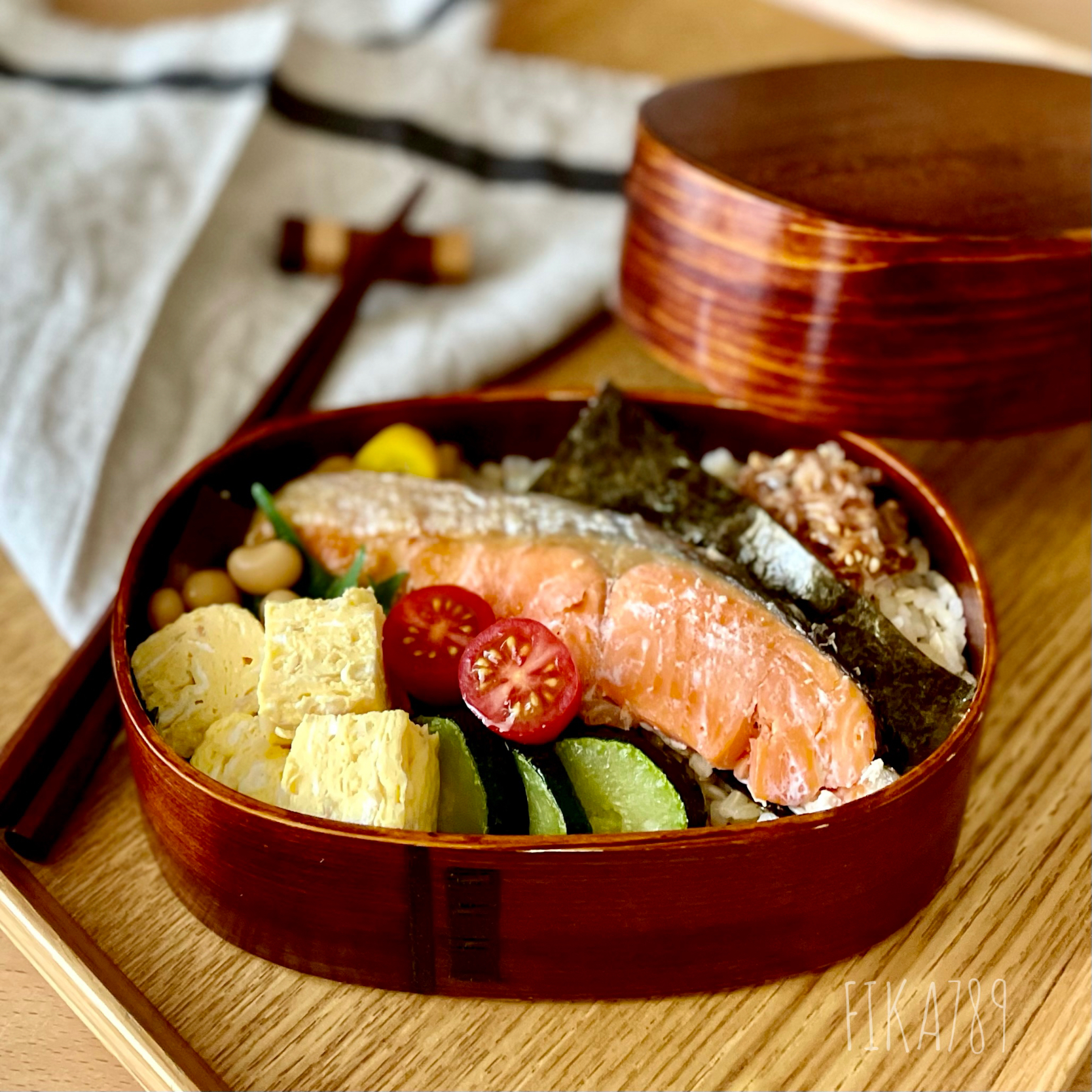 和食も美味しい のり弁当