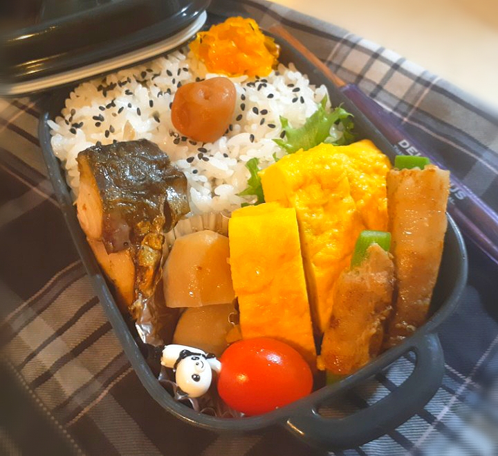 10/26☀️
　だんな様お弁当🍱