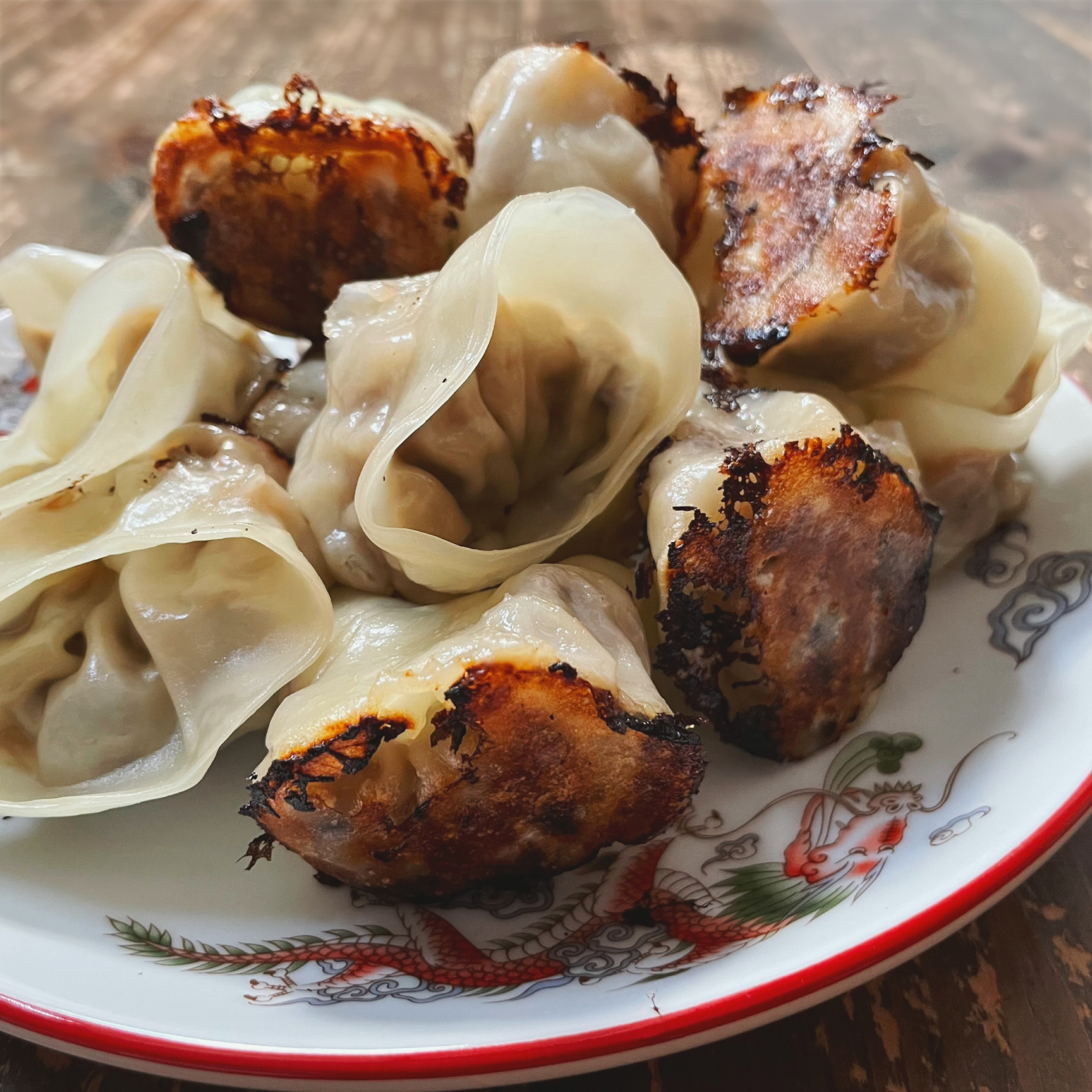 秋茄子の胡麻味噌餃子