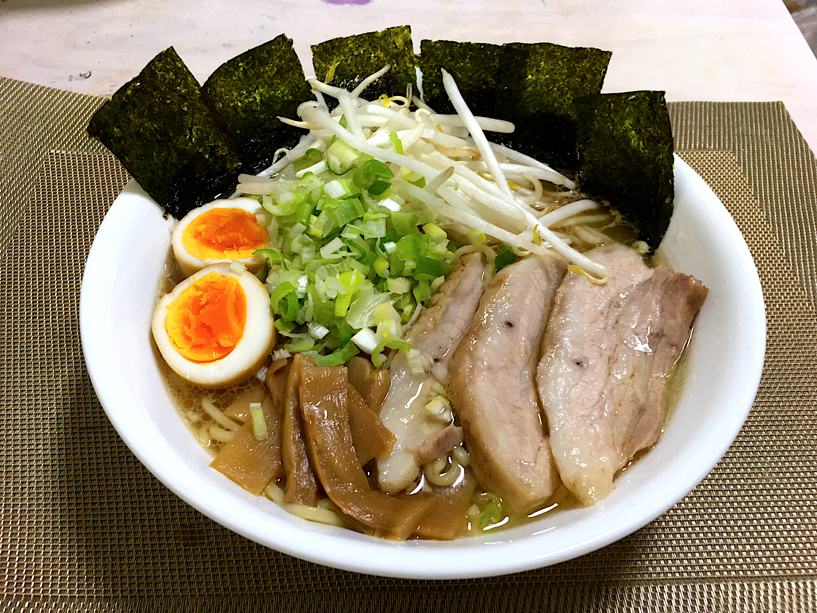 こってり醤油ラーメン